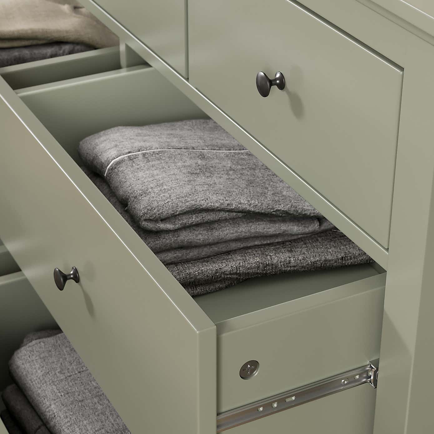Lynton 7 Drawer Chest