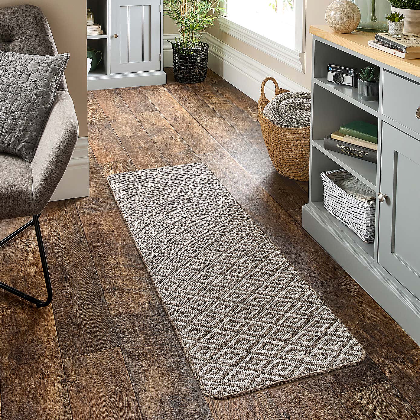 Marvel Geo Hard-wearing Washable Runner