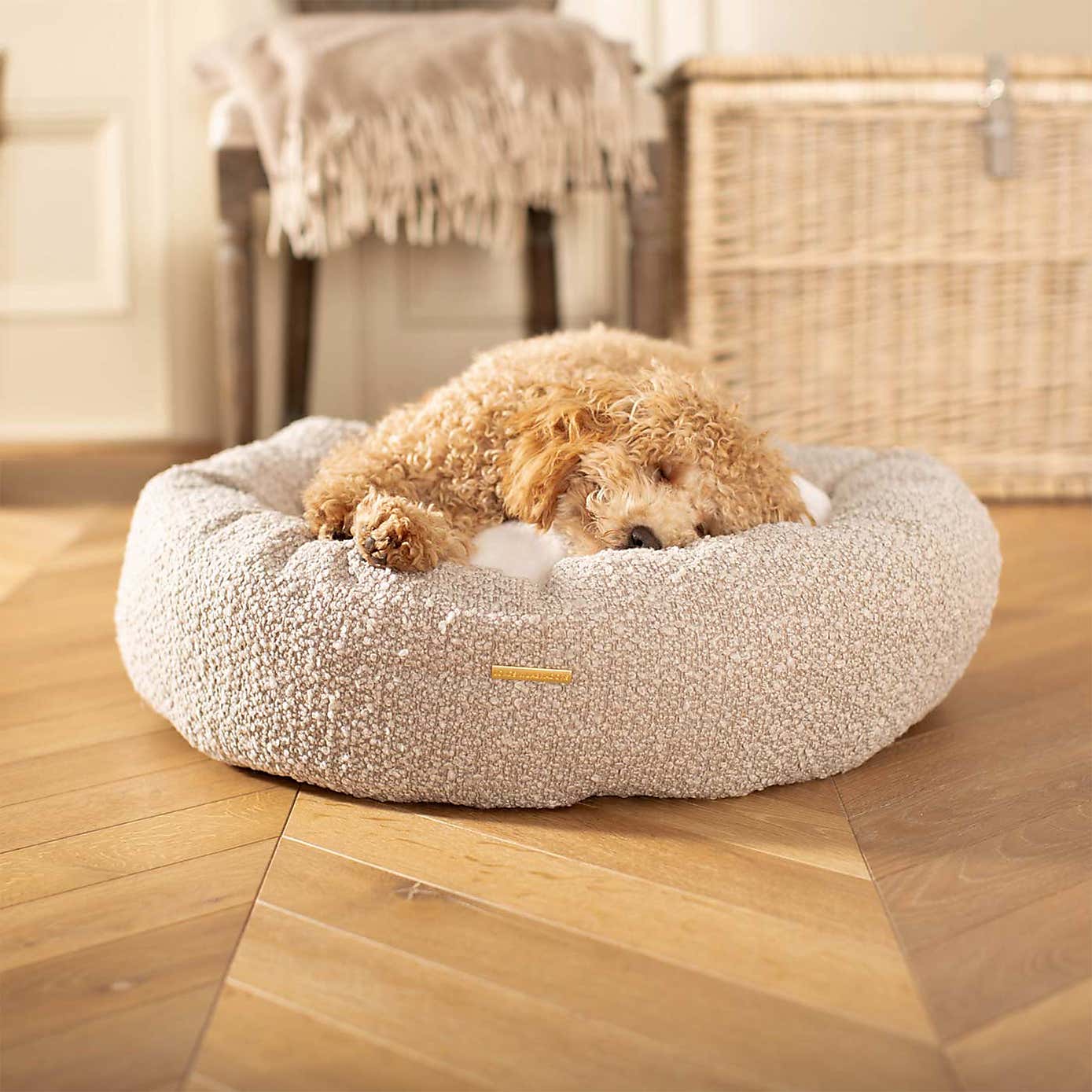 Lords and Labradors Boucle Donut Dog Bed