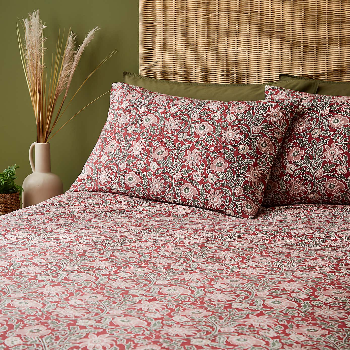 Ziara 100% Cotton Duvet Cover and Pillowcase Set