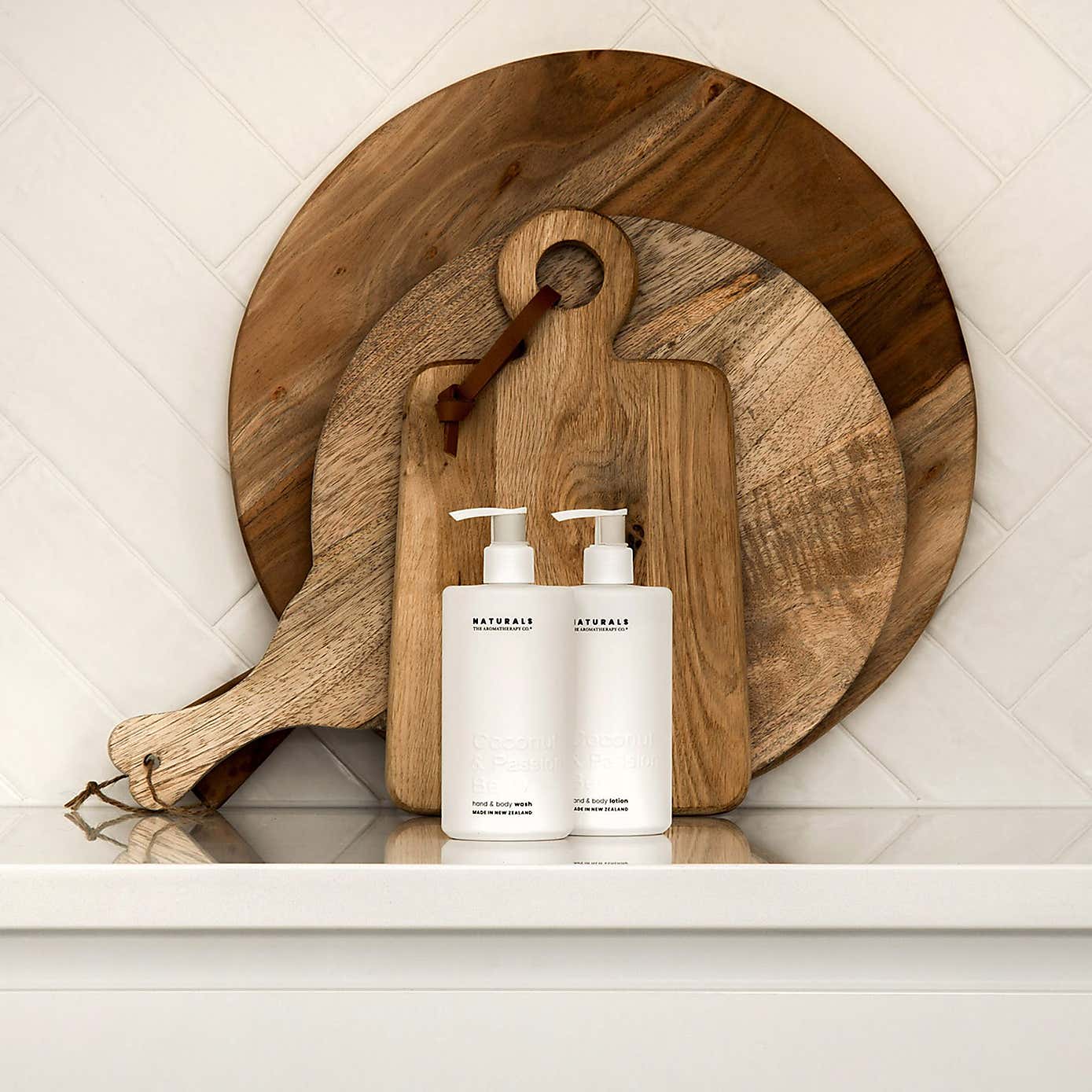 The Aromatherapy Co Naturals Coconut & Passion Berry Hand & Body Wash