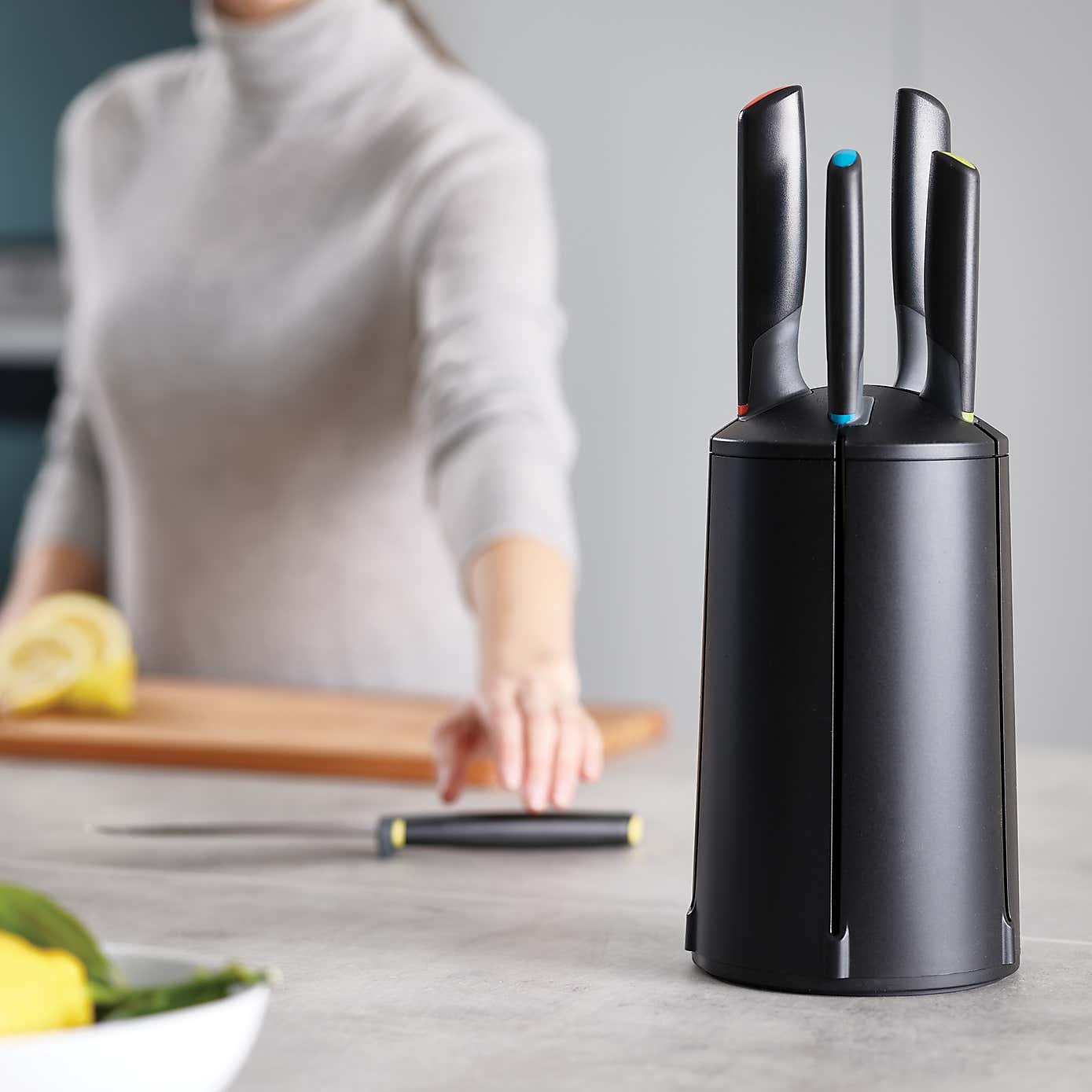 Joseph Joseph Elevate 5 Piece Kitchen Knives Carousel Set