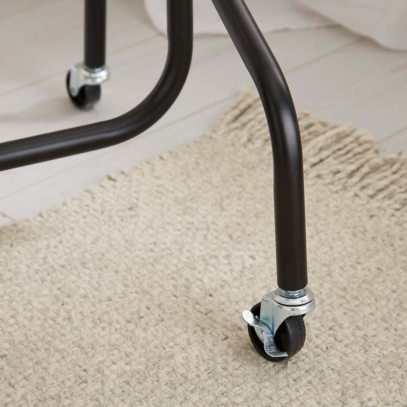 2 Tier Clothes Rail on Wheels