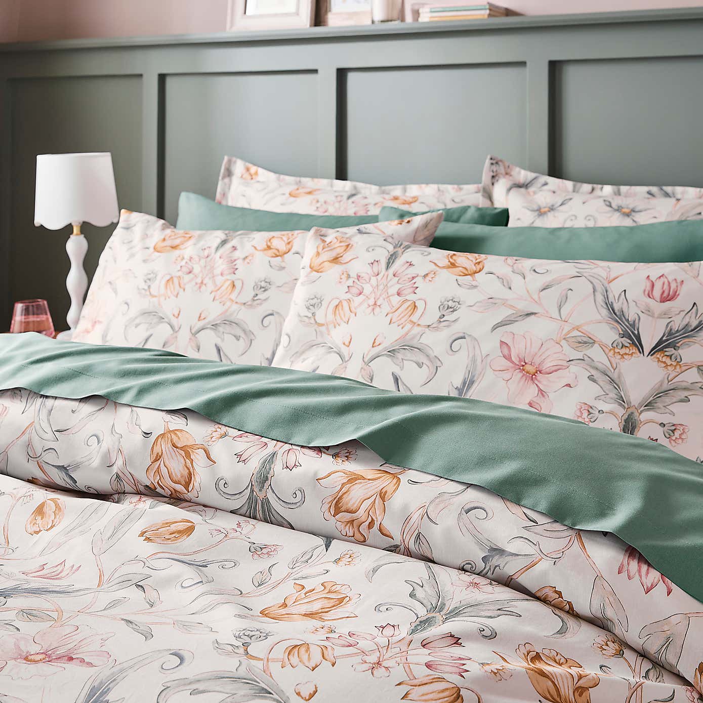 Imi Tulip Floral 144 Thread Count Cotton Duvet Cover & Pillowcase Set