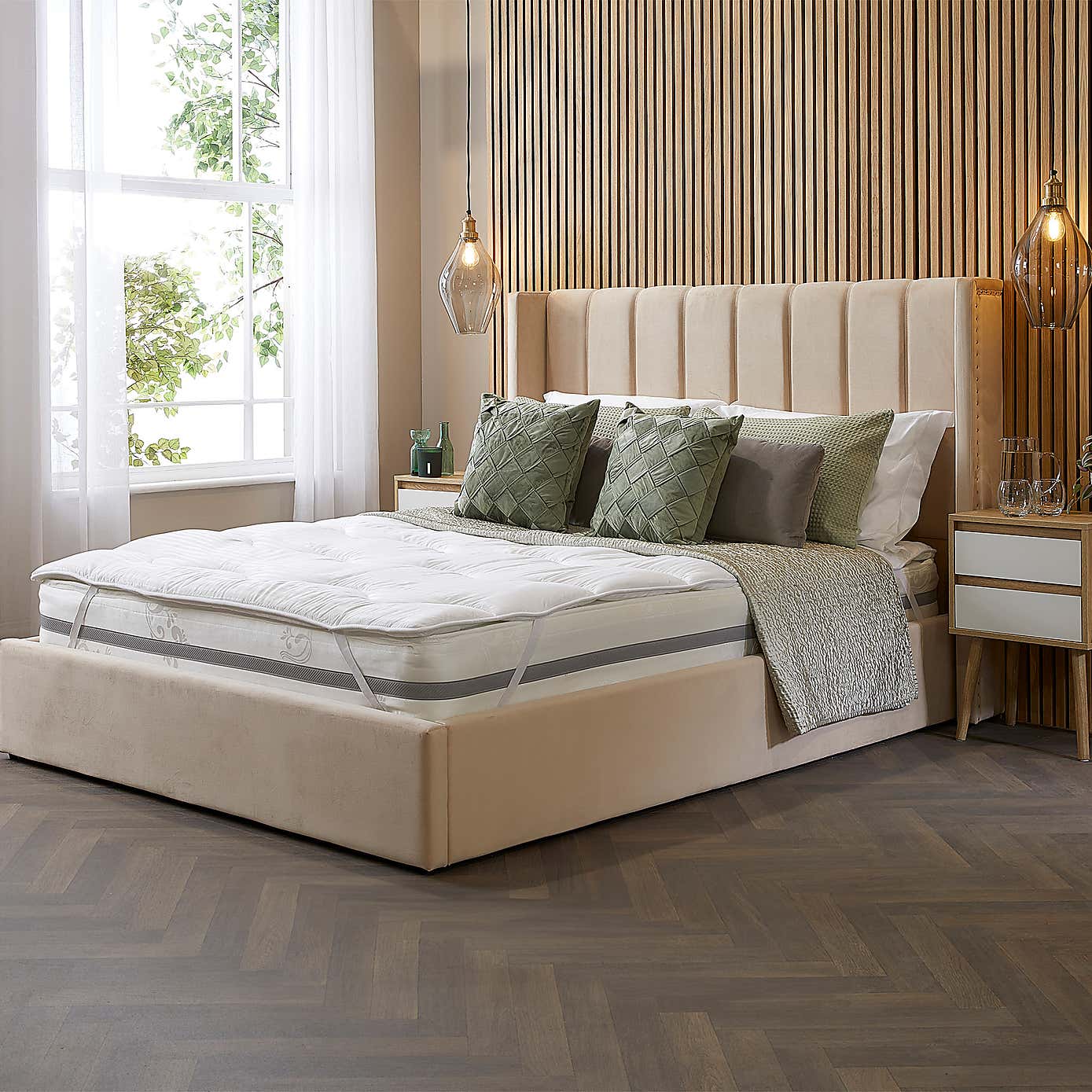 Snuggledown Luxurious Hotel Anti Allergy Mattress Topper