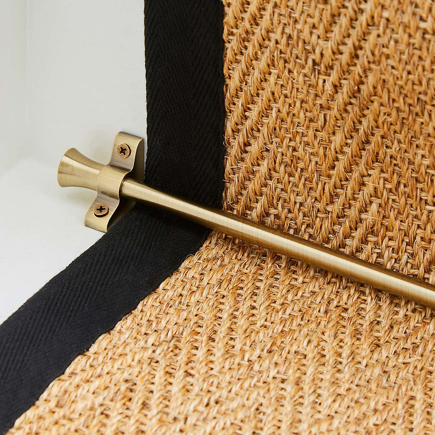 Trumpet Finial Stair Rod