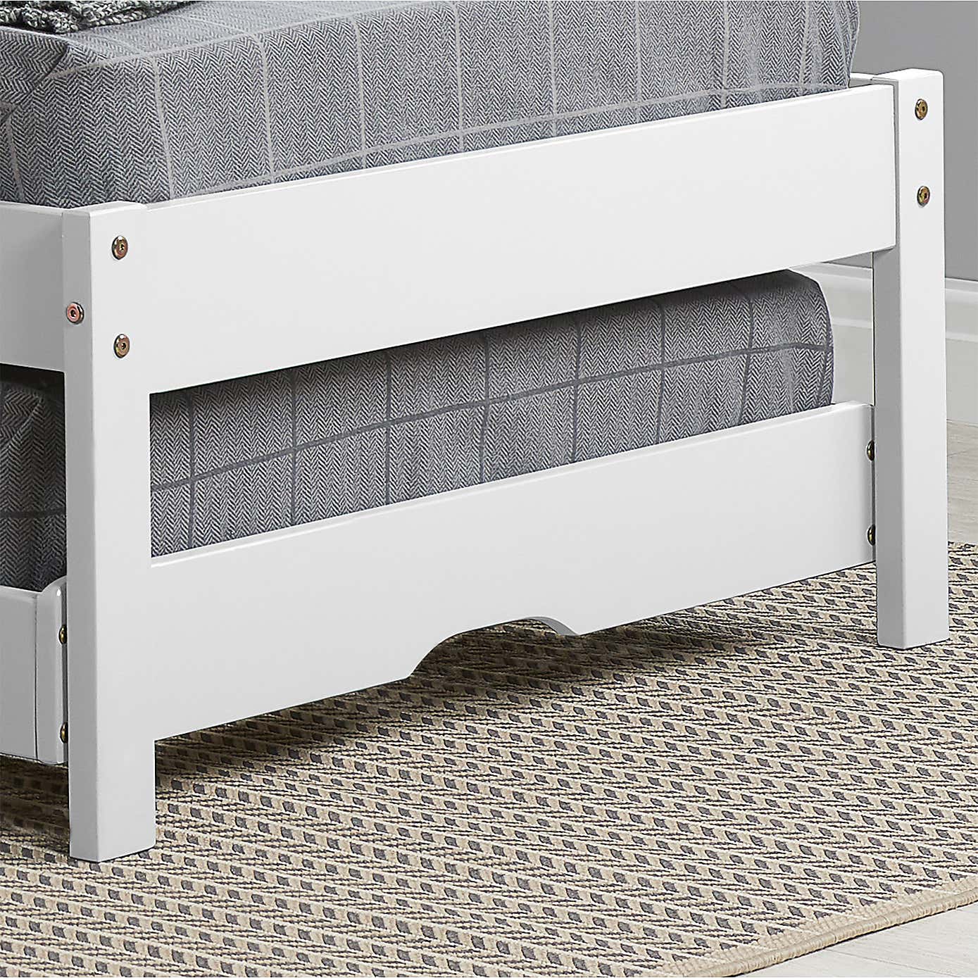 Buxton Trundle Bed