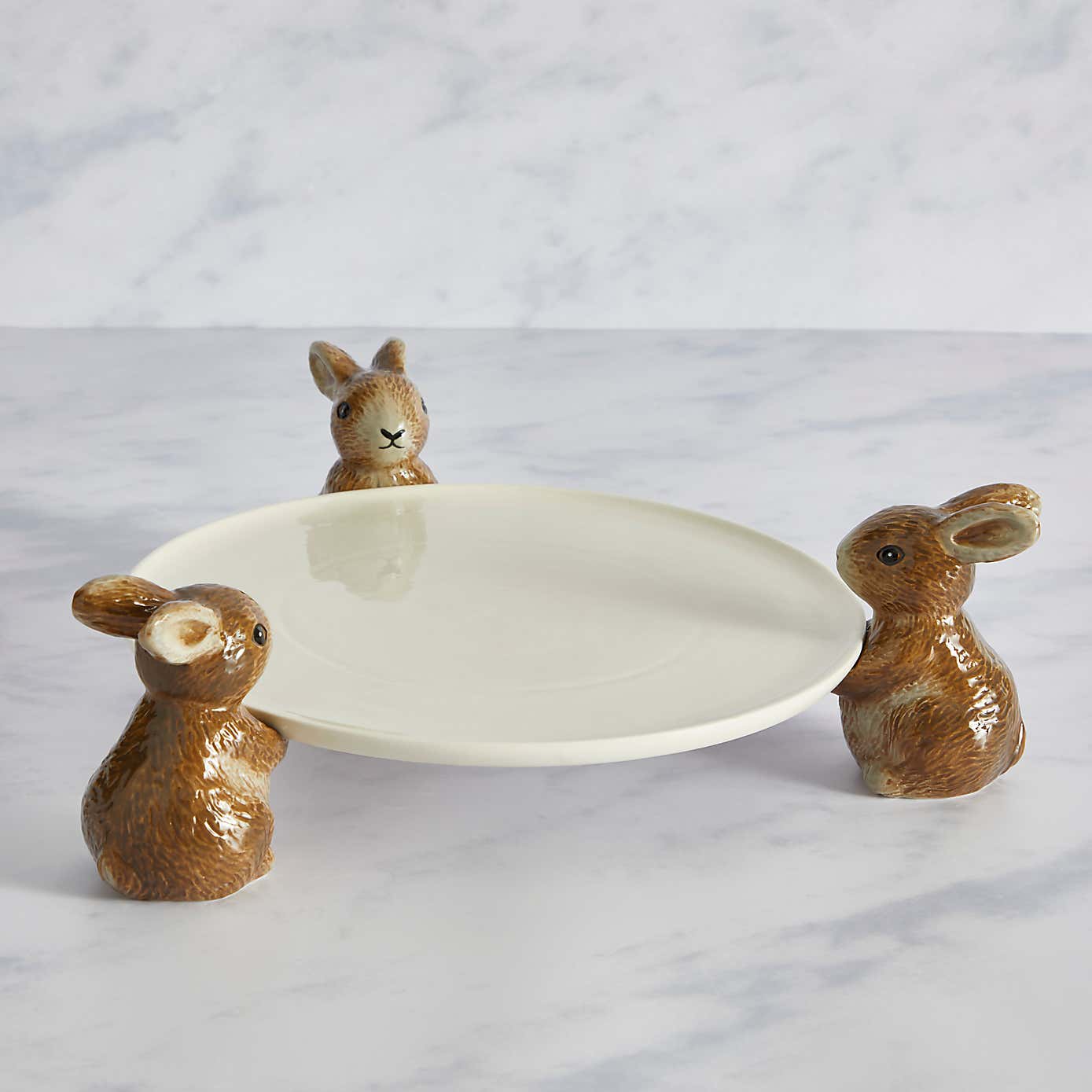 Homestead Rabbit Cake Plate