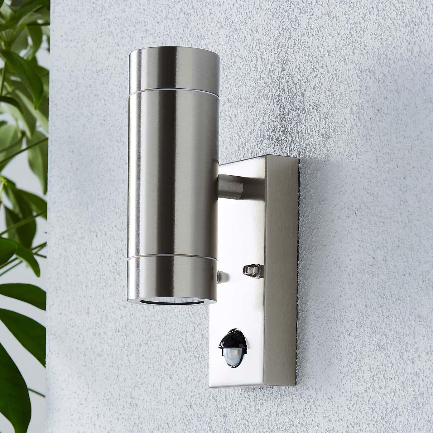 Billy PIR Sensor Outdoor Wall Light