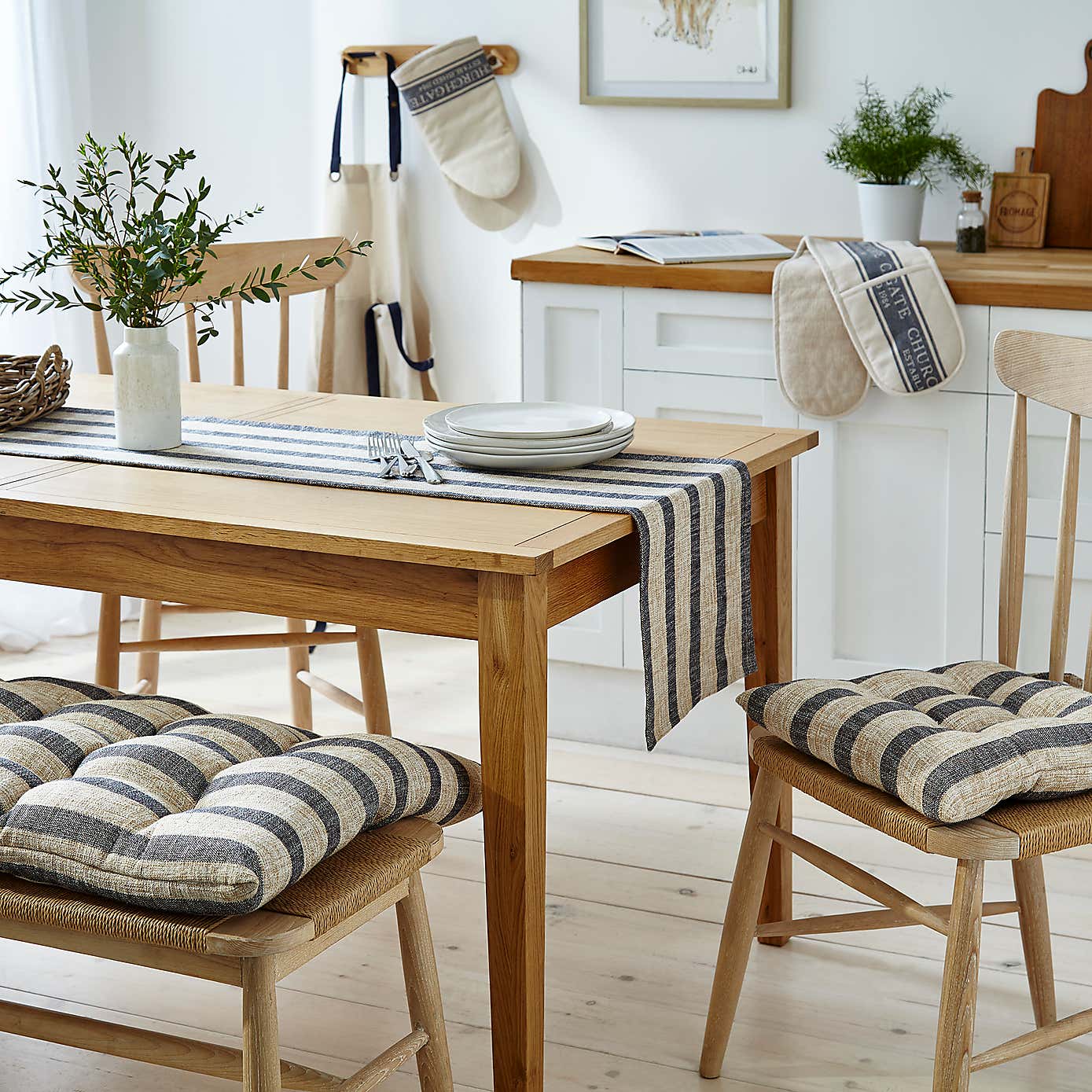 Churchgate Striped 175cm Table Runner