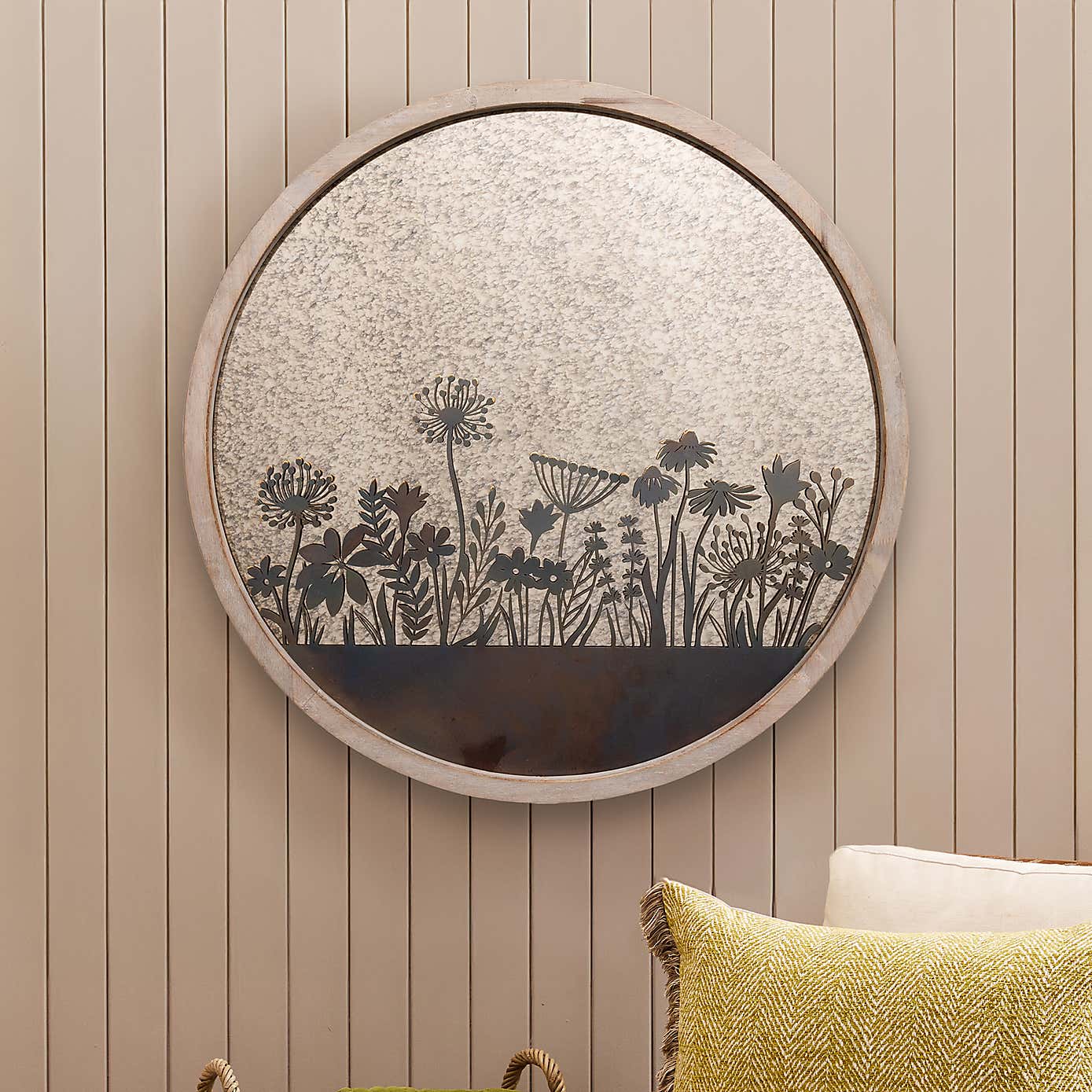 Voyage Maison Fleure et Faune Round Wall Art