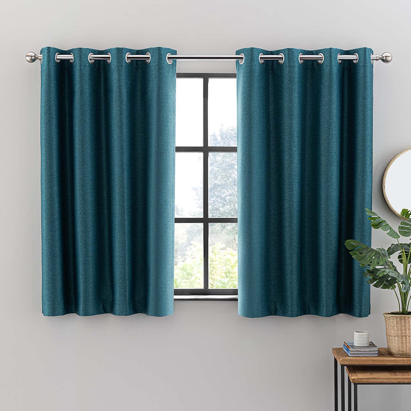 Metropolitan Blackout Eyelet Curtains