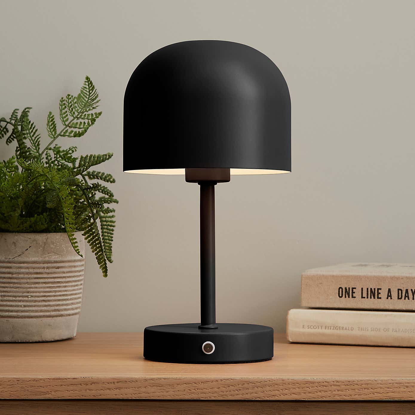 Keko Rechargeable Touch Table Lamp