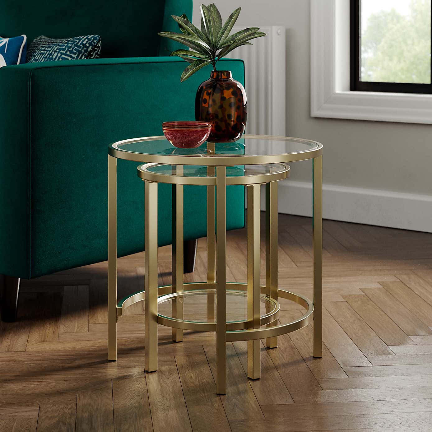 Sofia Nest of Tables