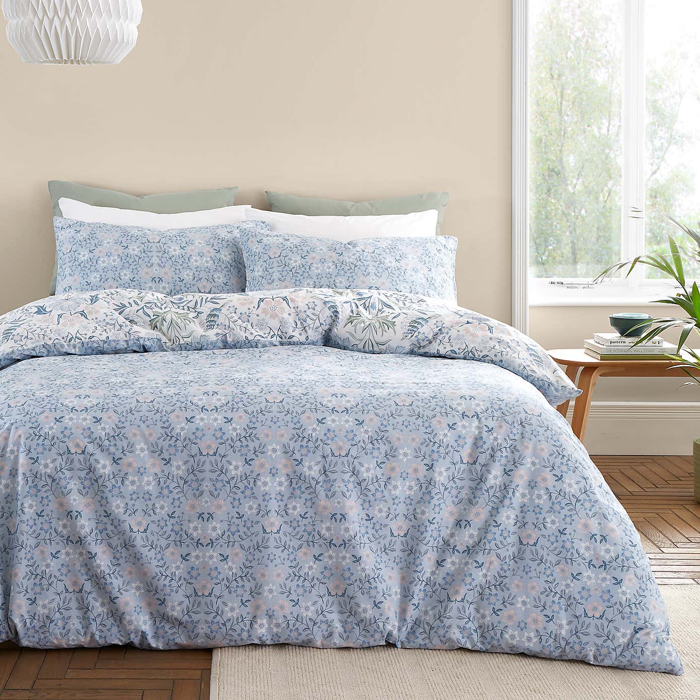Bianca Hedgerow Hopper 200 Thread Count Cotton Blue Duvet Cover and Pillowcase Set