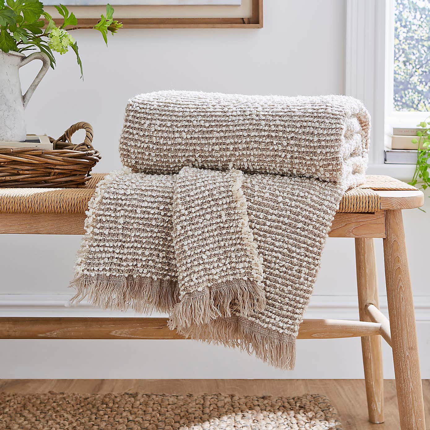 Kibworth Boucle Throw 130x180cm