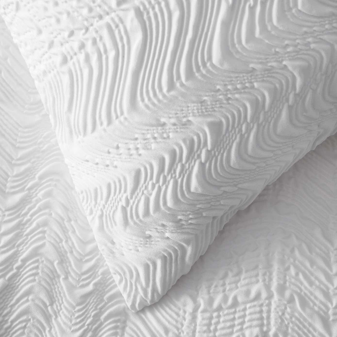 Gia Wave Duvet Cover & Pillowcase Set