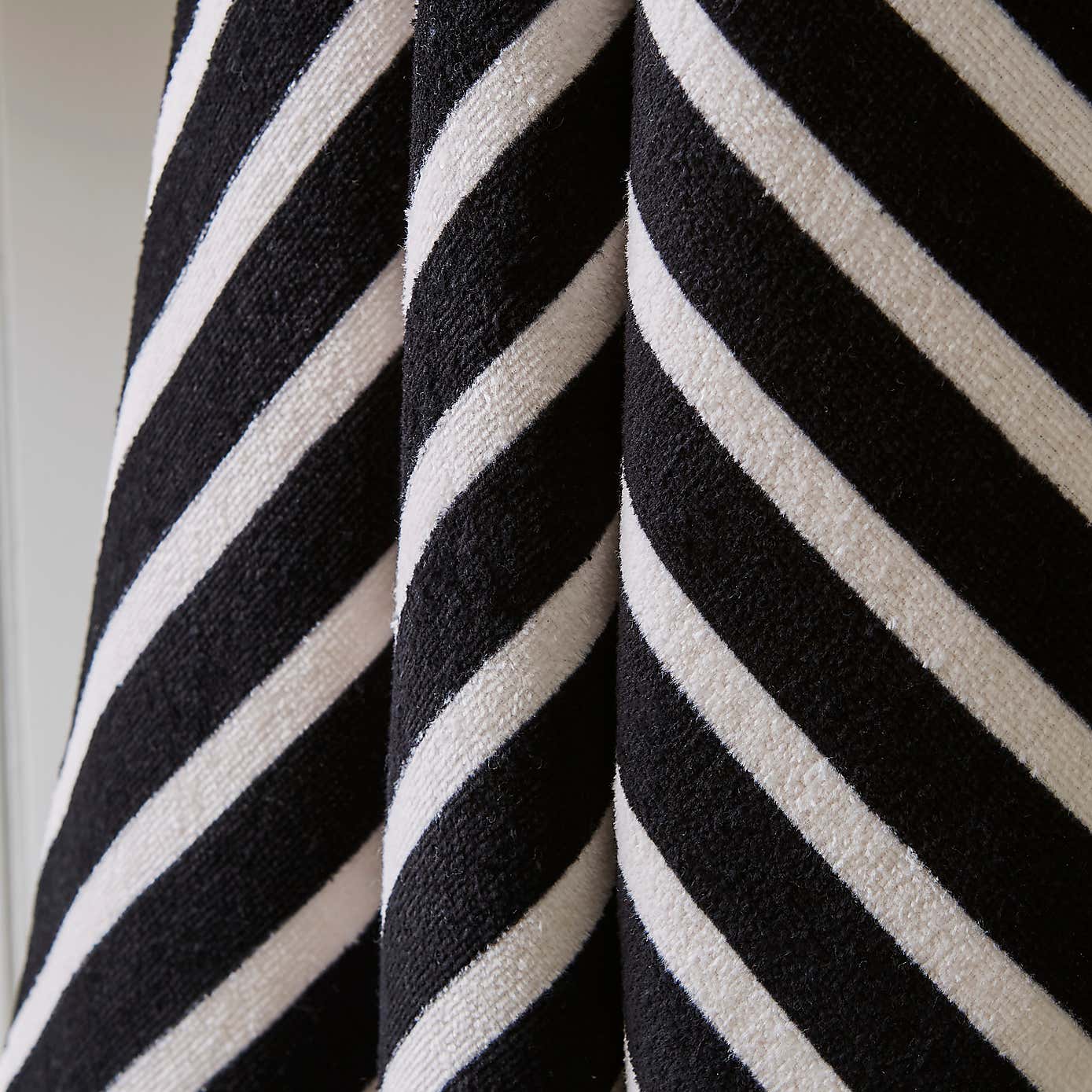 Monochrome Stripe Cotton Printed Beach Towel