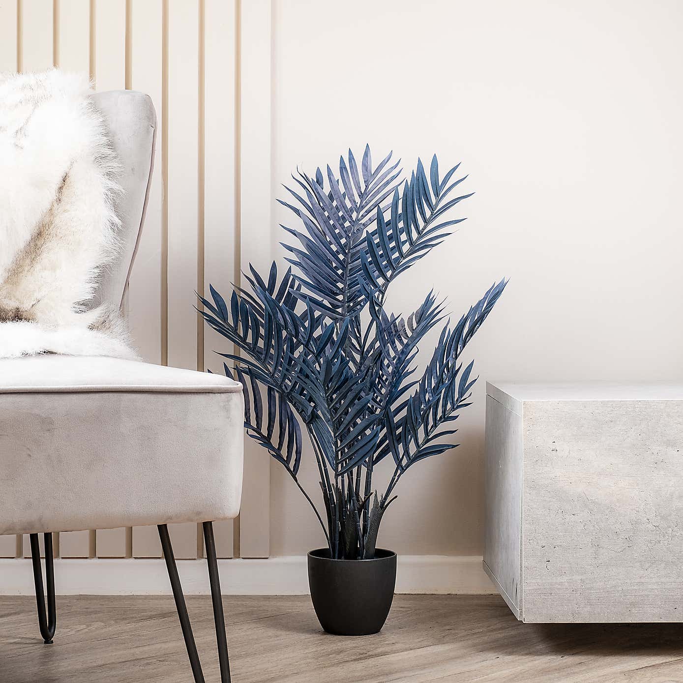 Artificial Navy Areca Palm Tree in Black Plant Pot