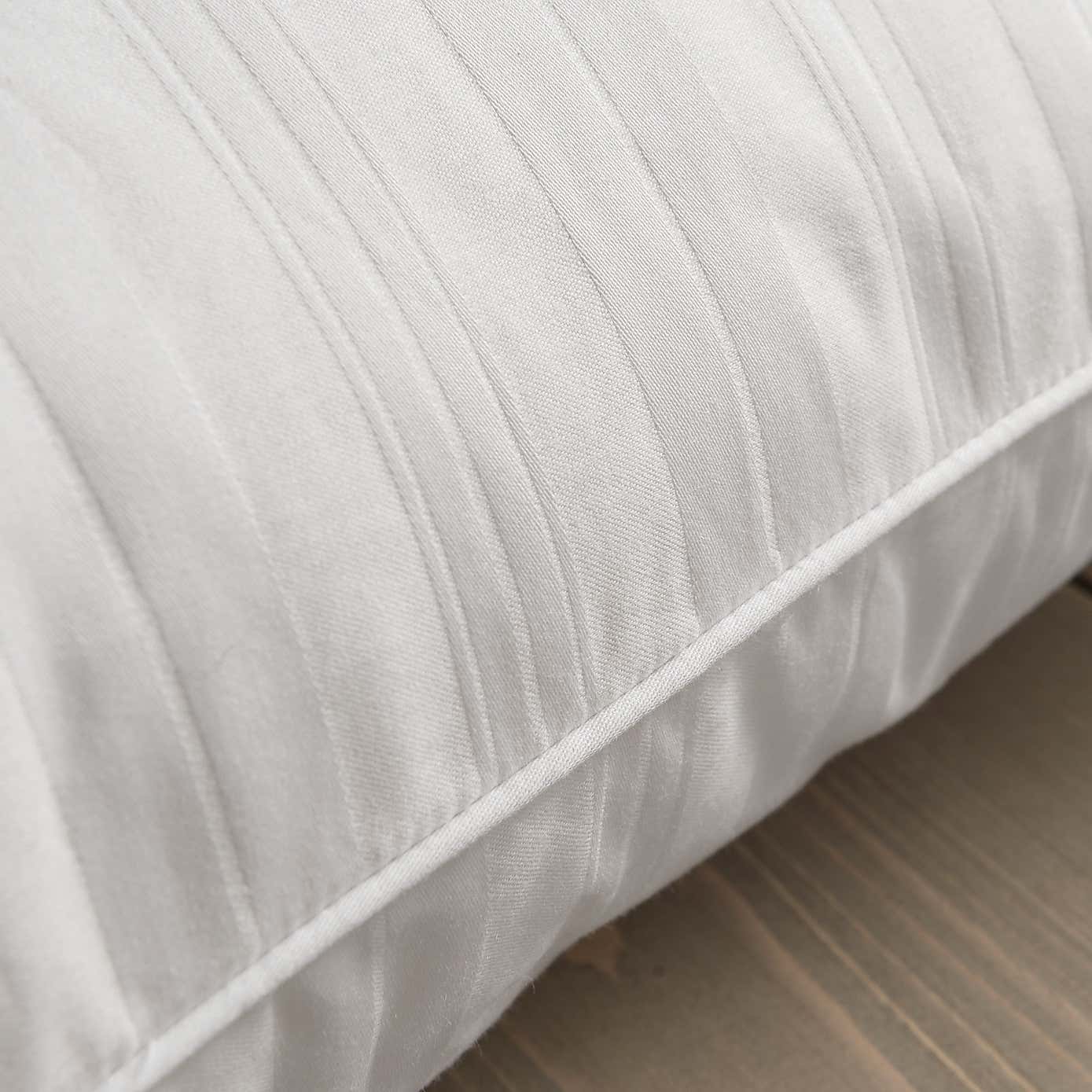 Dorma Pack of 2 Supreme Fill Front Sleeper Pillows