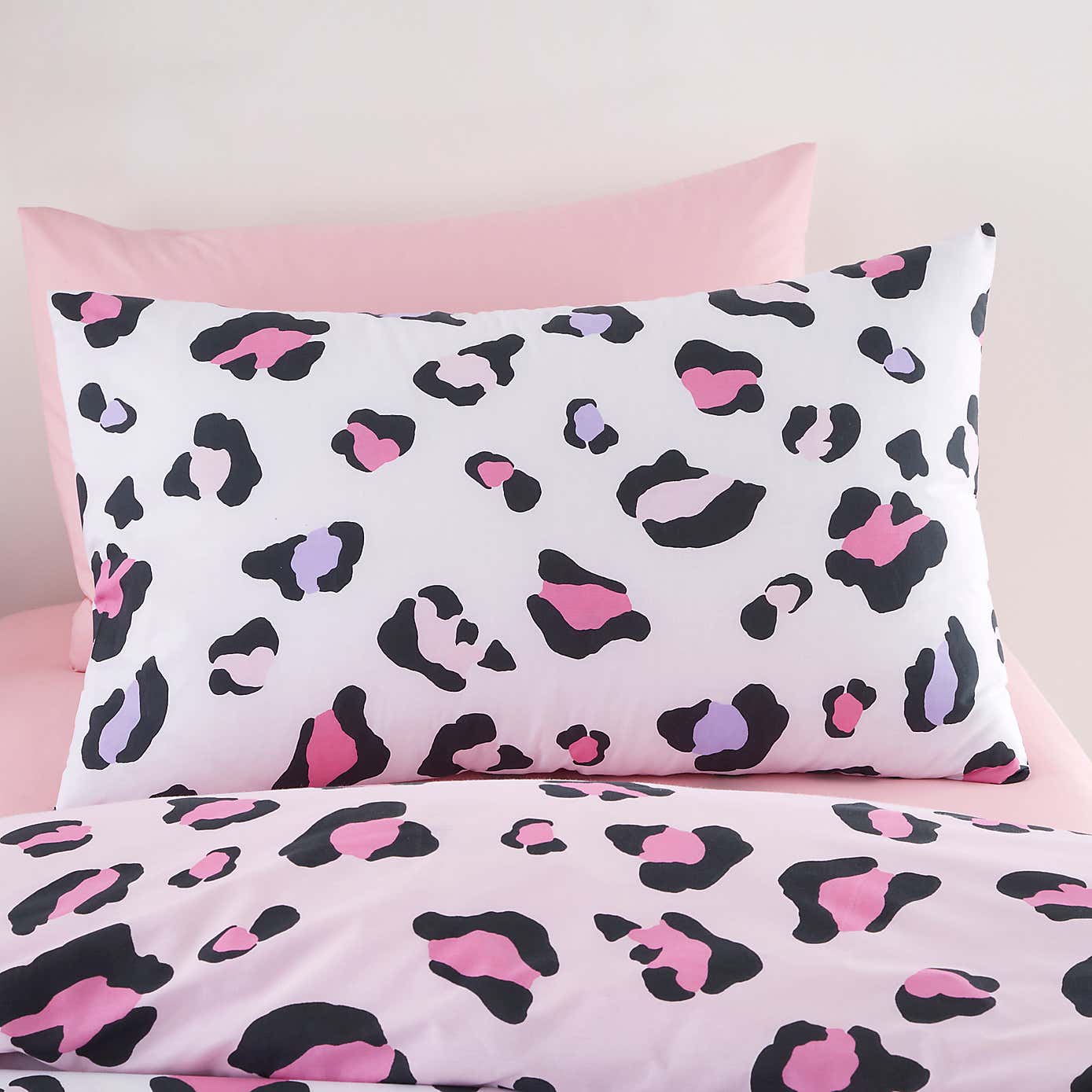Pack of 2 Leopard Duvet Cover and Pillowcase Set