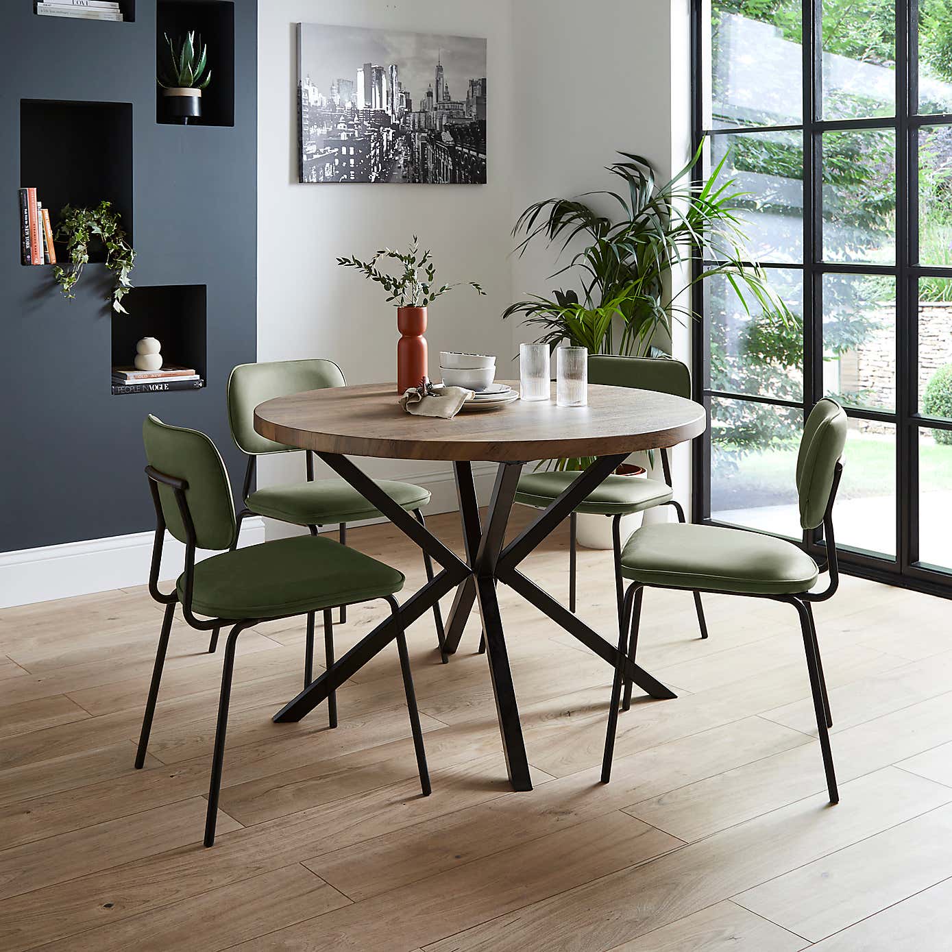 Ezra Round 4 Seater Dining Table, Rustic Wood Effect