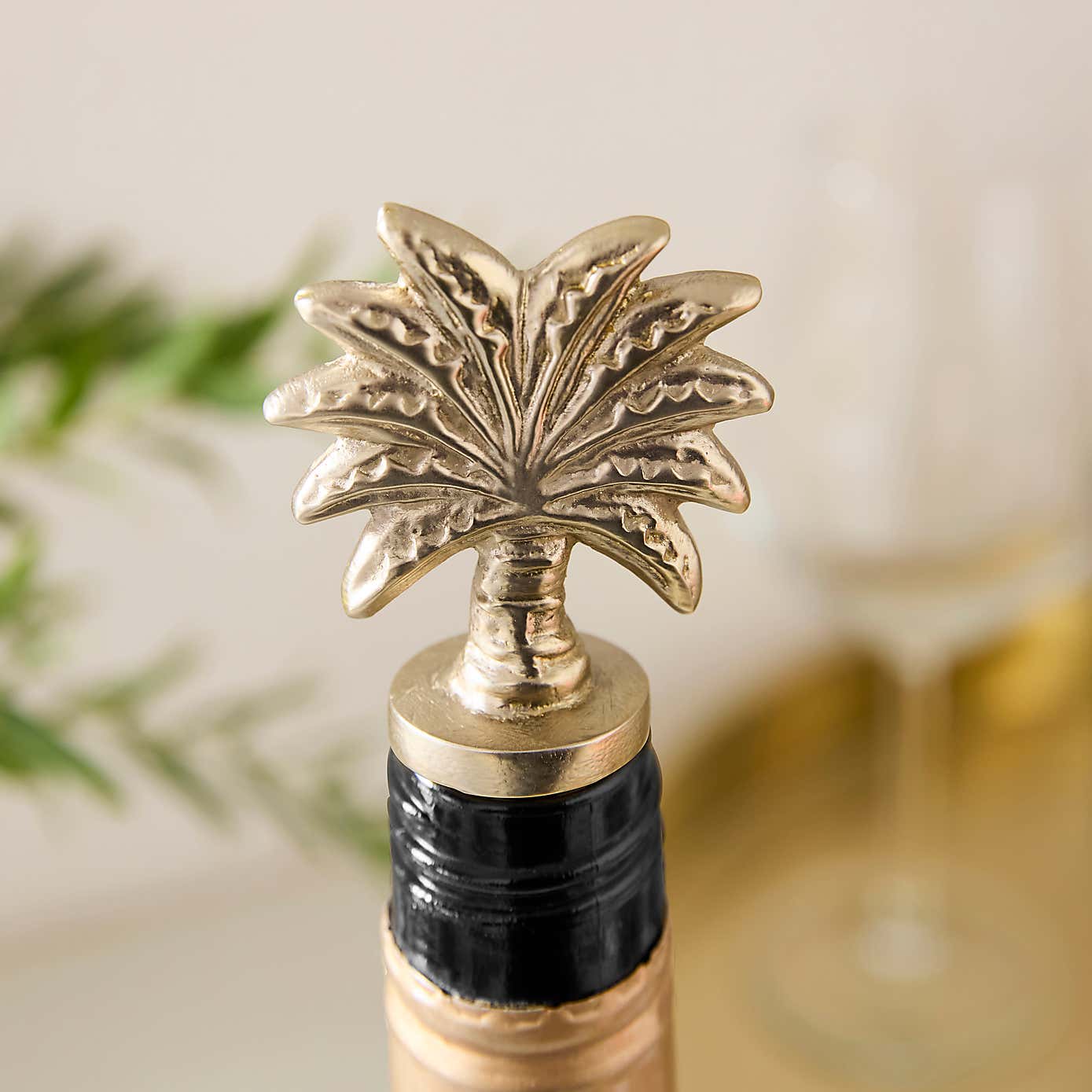 Gold Palm Drink Stopper