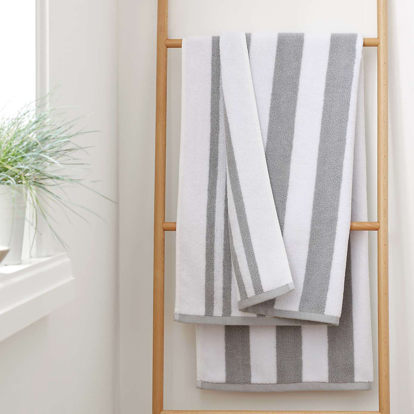 Bianca Cotton Reversible Stripe Cotton Towel