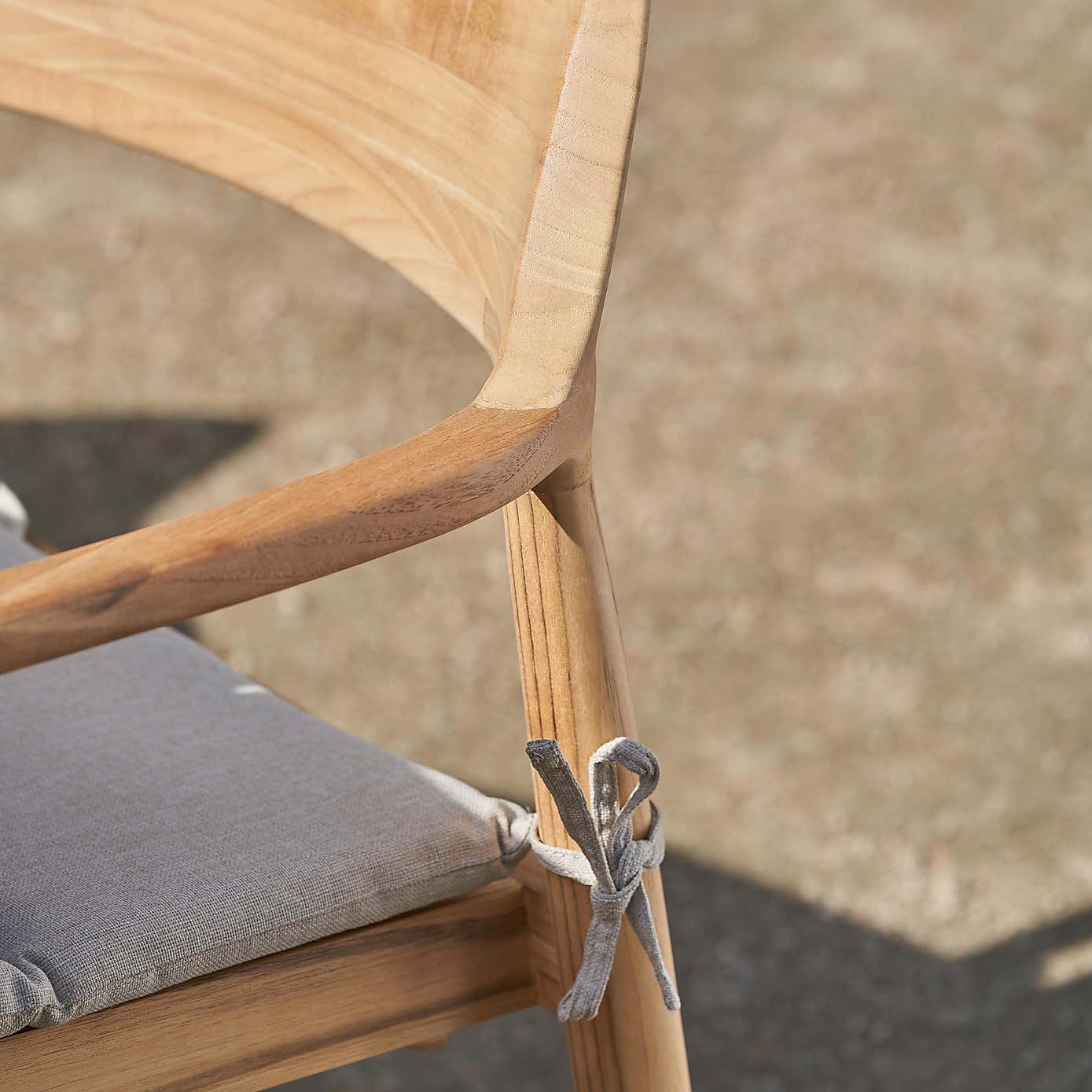 Pacific Lifestyle Salita Outdoor 8 Seater Dining Set