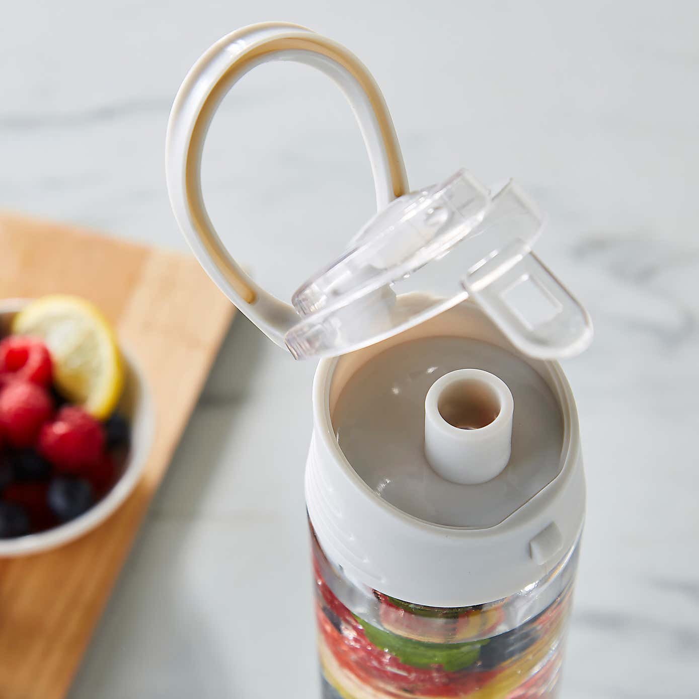 700ml Infuser Bottle, Grey