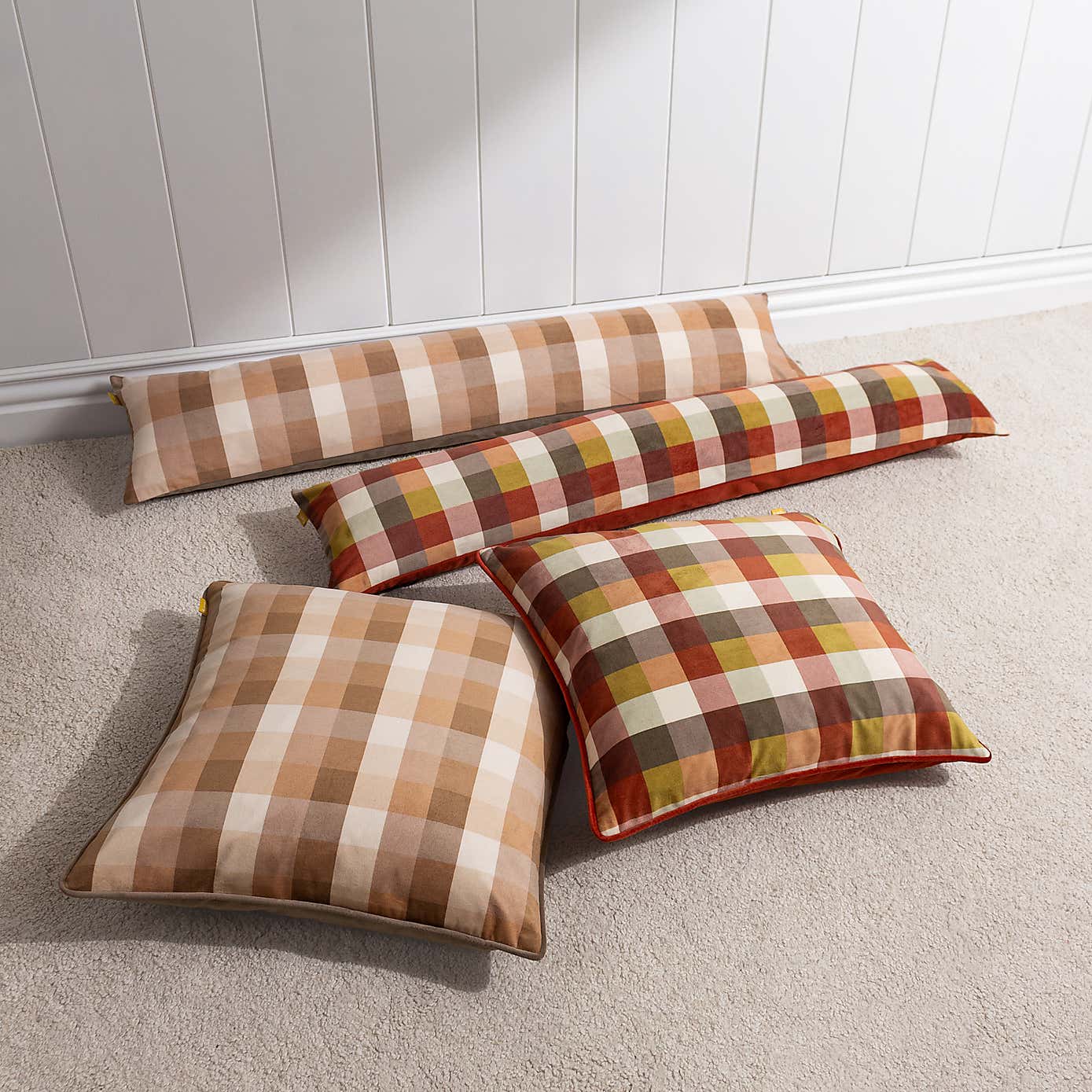 Check Square Cushion