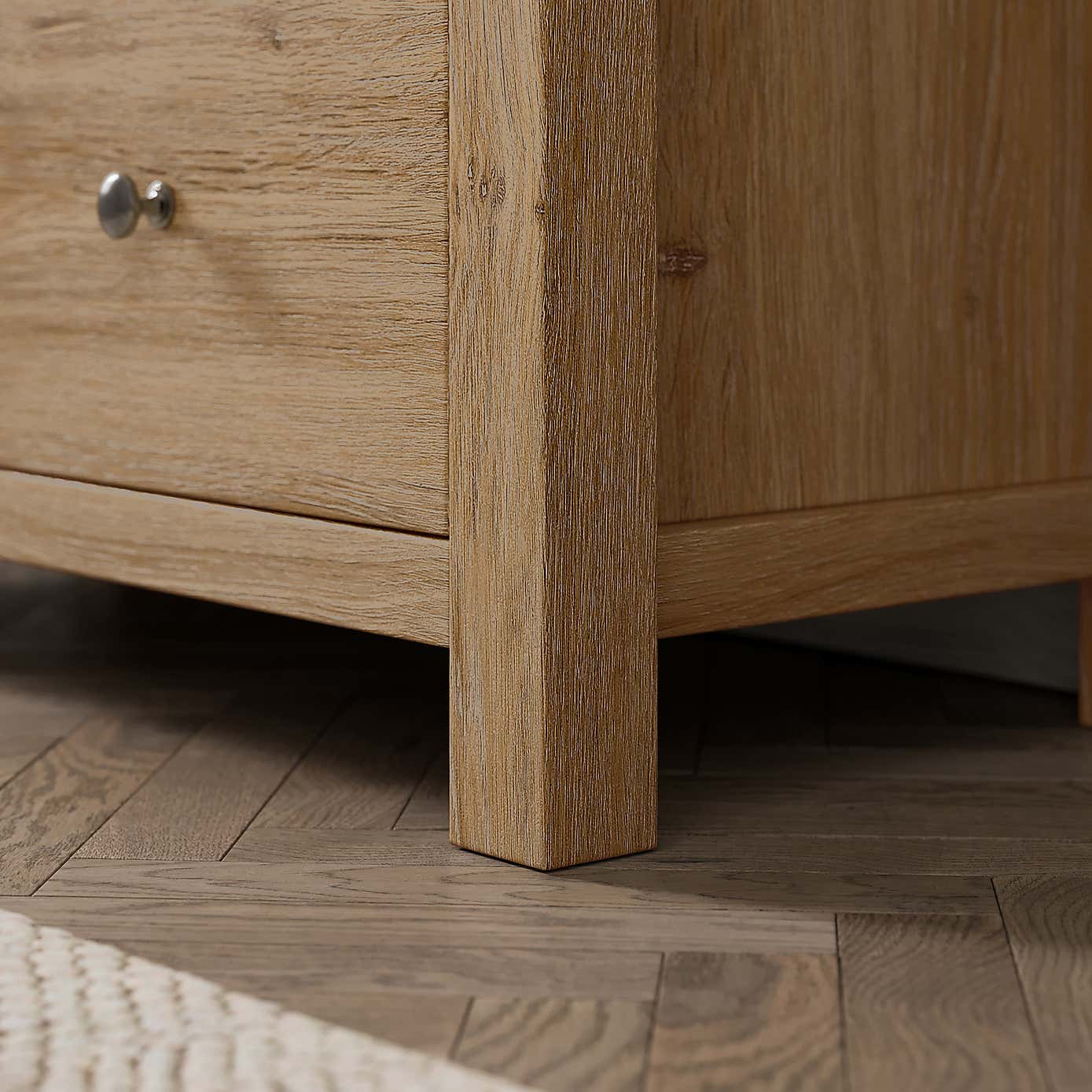 Olney 5 Drawer Chest