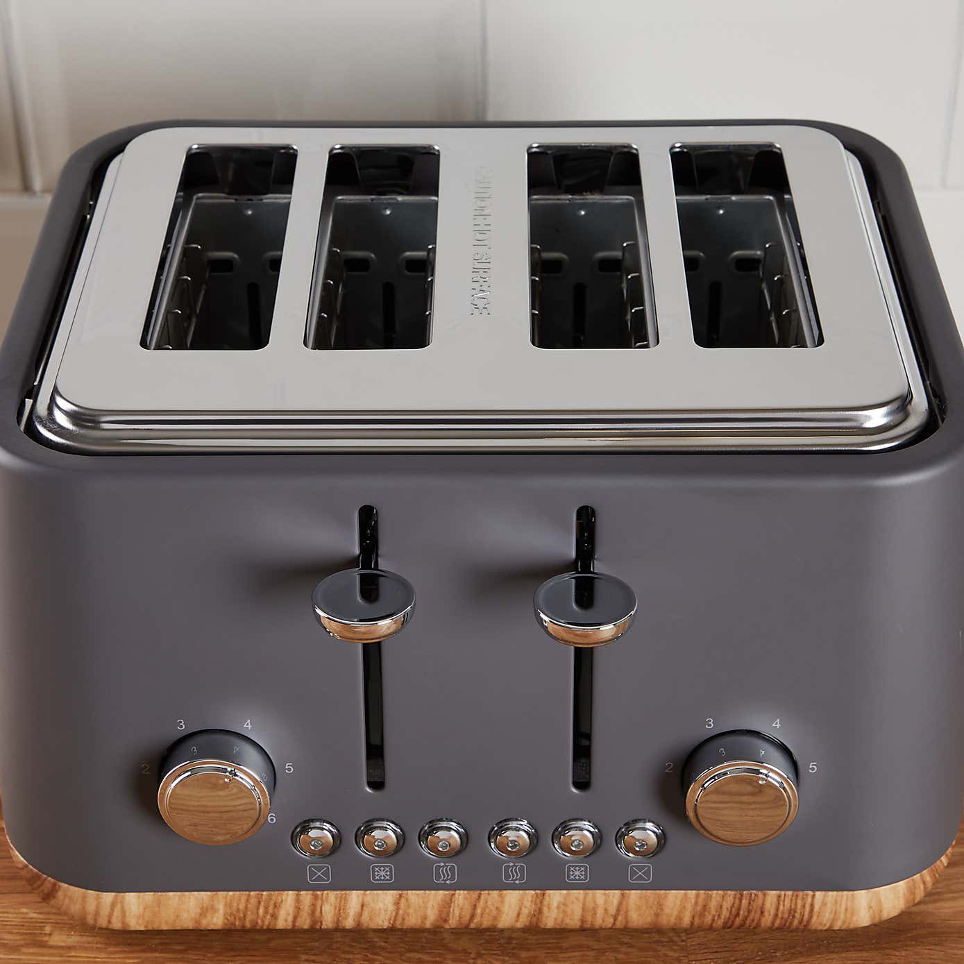 Contemporary 4 Slice Matt Grey Toaster