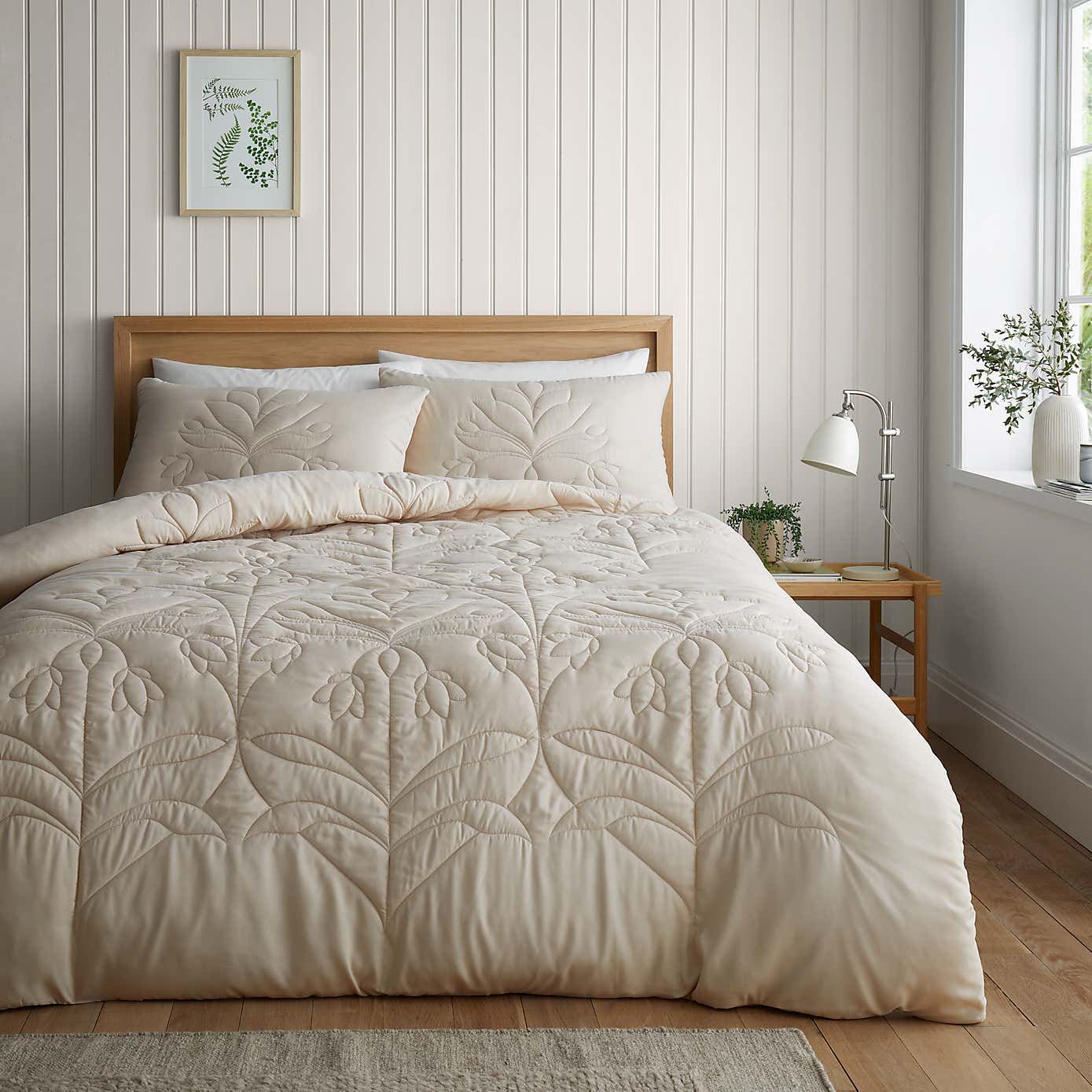 Quilted Nouveau Duvet Cover and Pillowcase Set