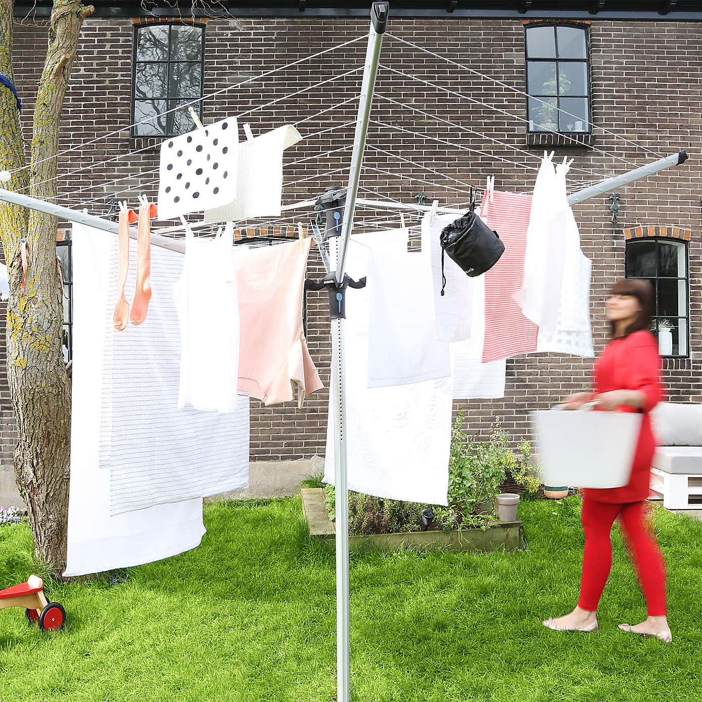 Brabantia 60 Metre 4 Arm Liftomatic Rotary Washing Line