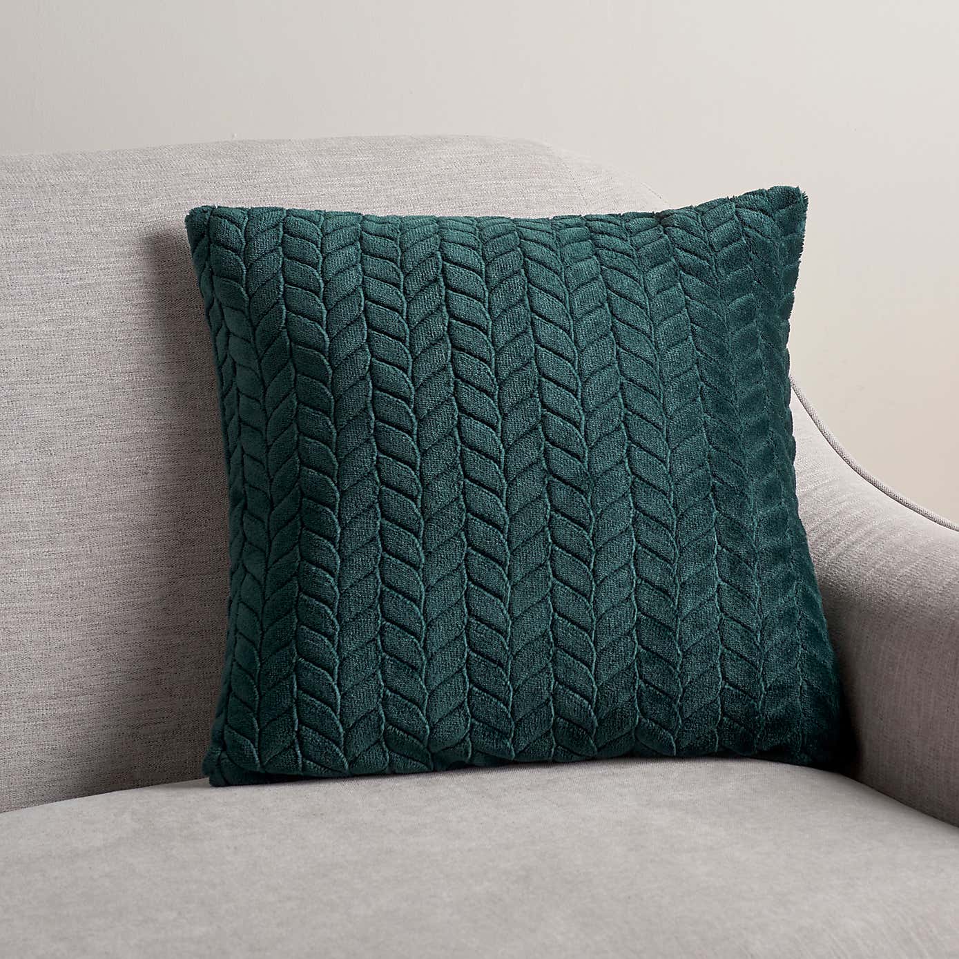 Amelia Cushion Cover