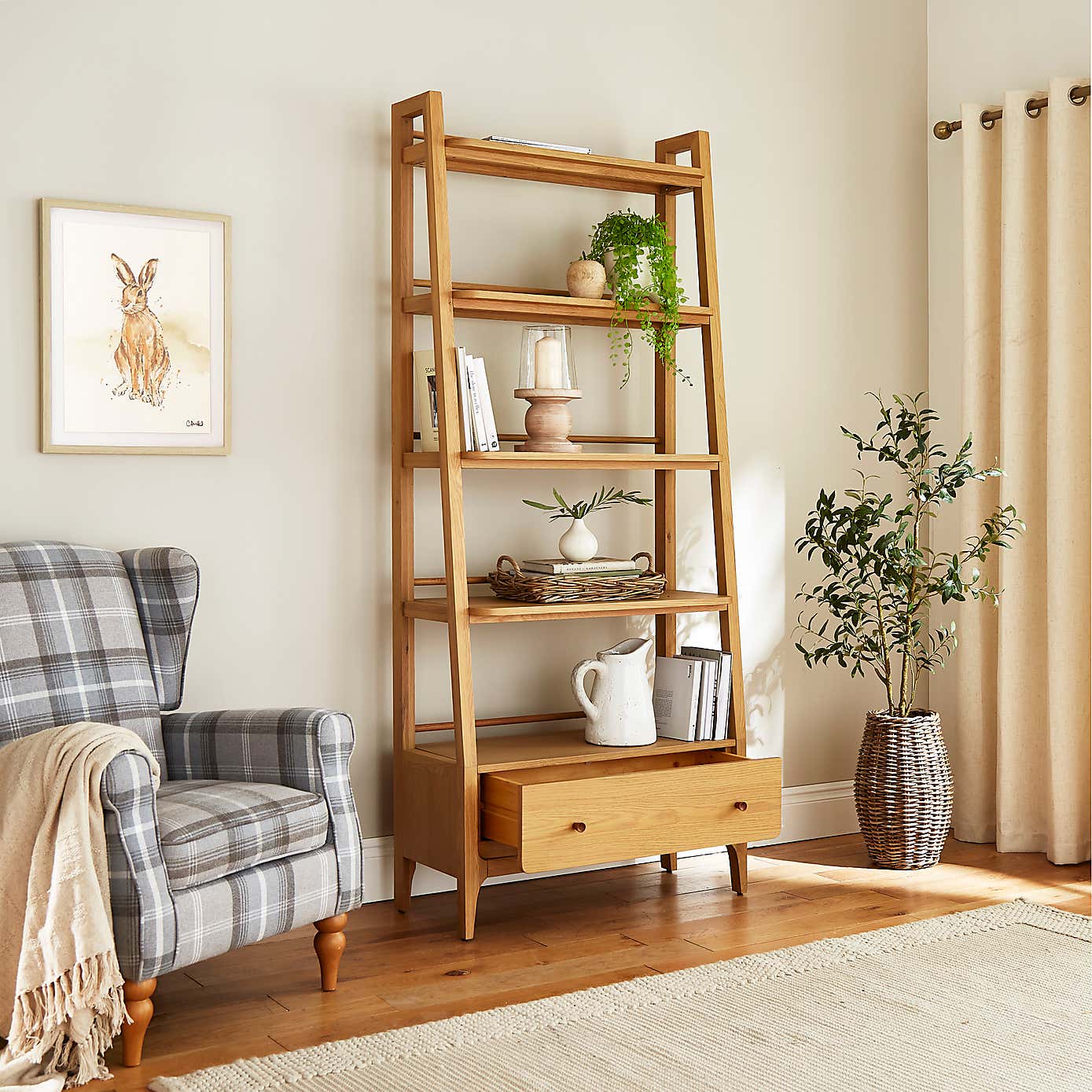 Walton Ladder Bookcase