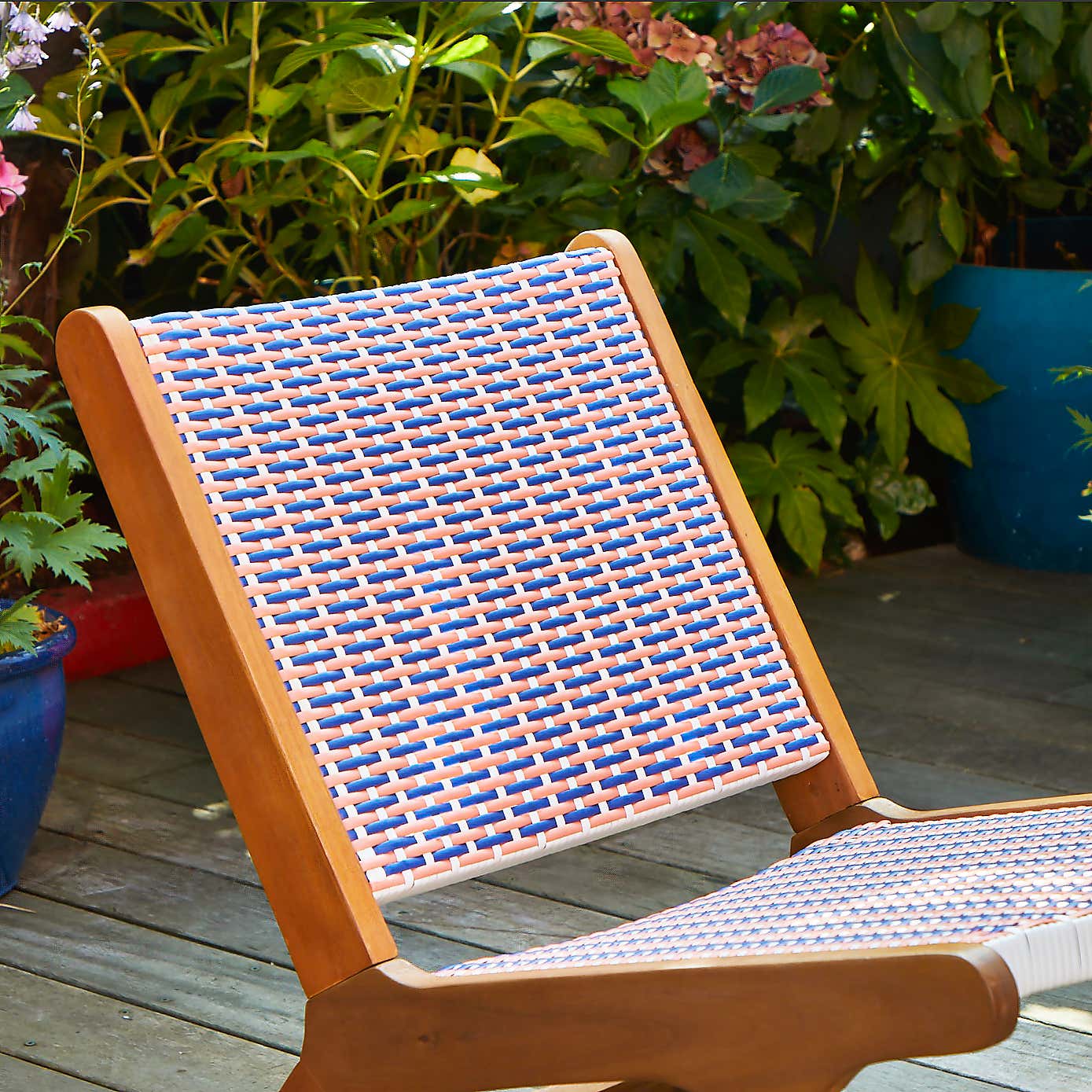 Sophie Robinson Coral & Cobalt Pavilion Deck Chair