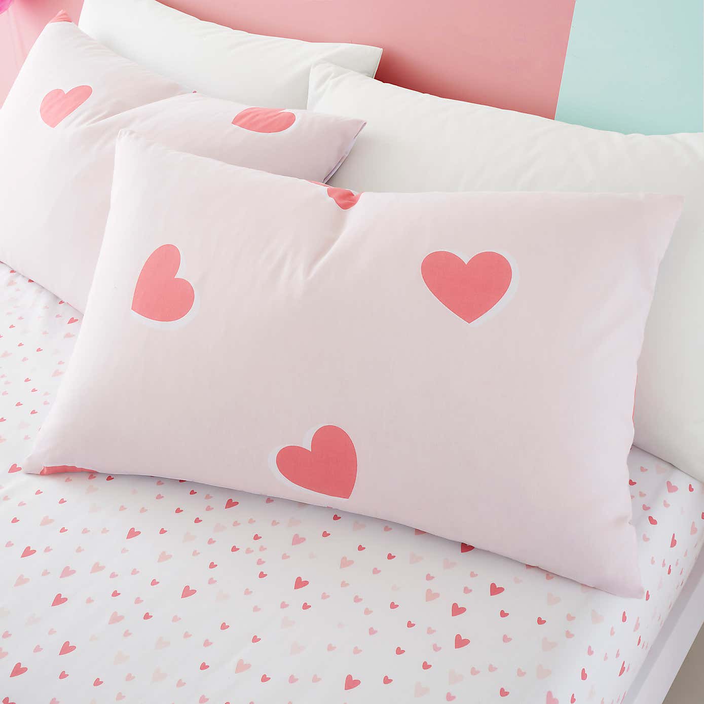 Love Hearts Duvet Cover and Pillowcase Set