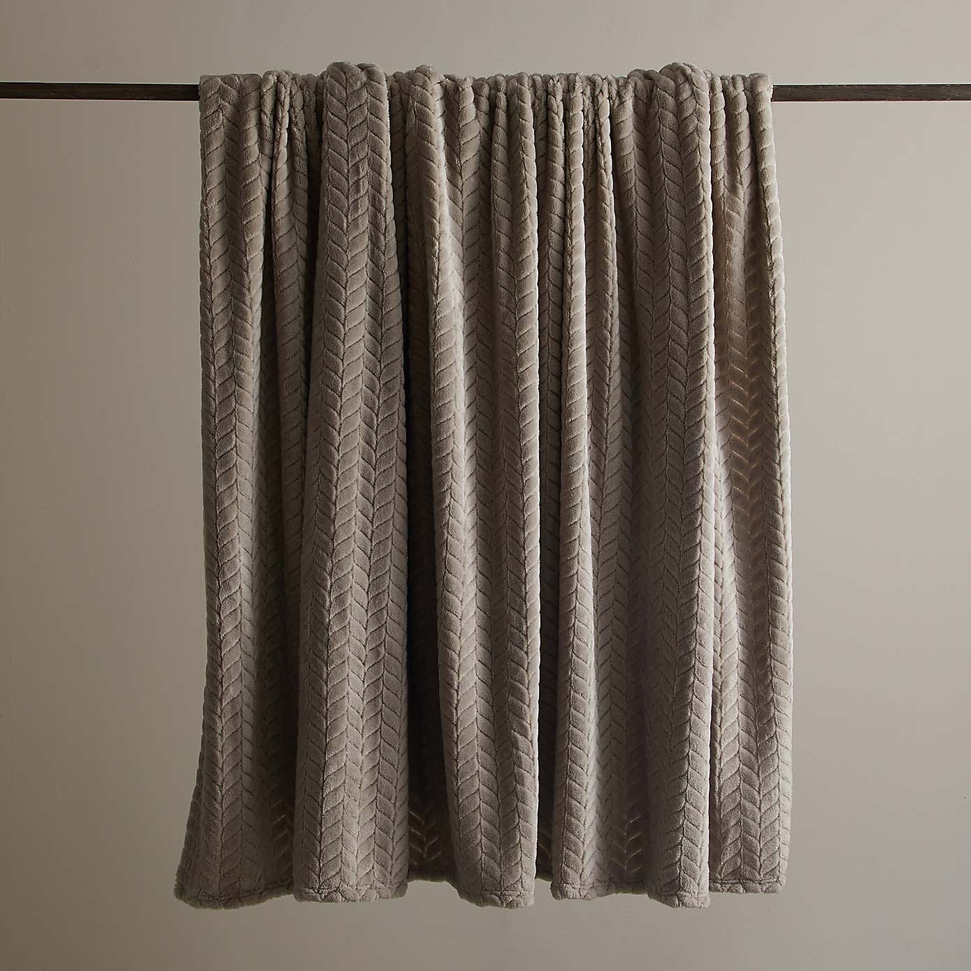 Amelia Recycled Throw, 200cm x 200cm