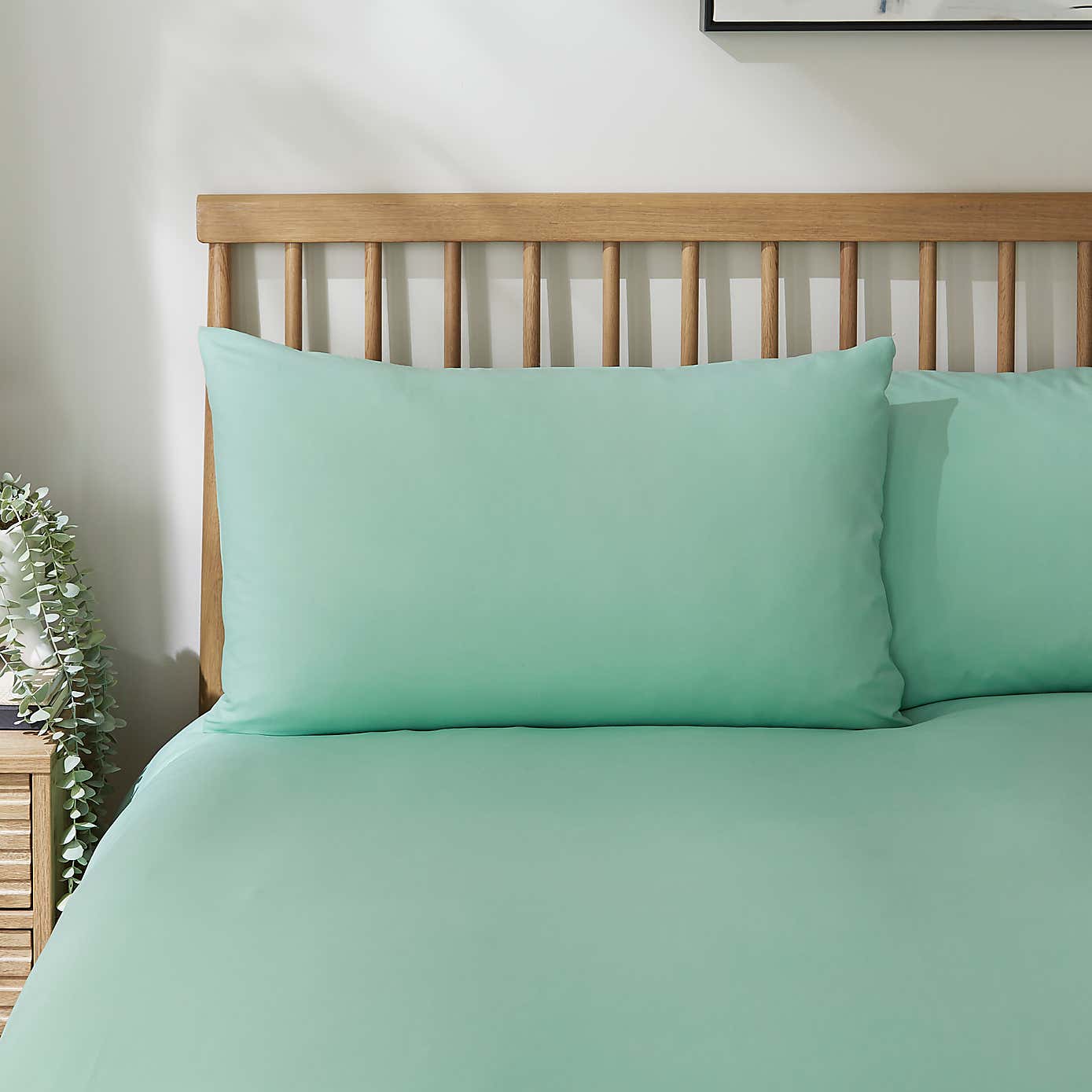 Super Soft Plain Polyester Duvet Cover & Pillowcase Set