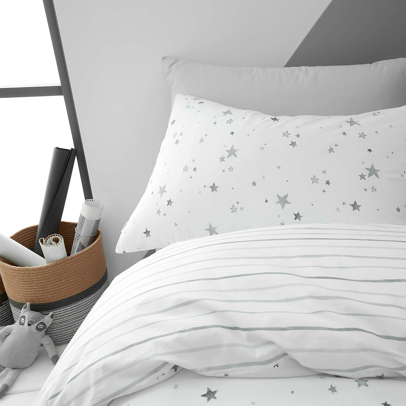Bianca Fine Linens Stars 100% Cotton Duvet Cover and Pillowcase Set