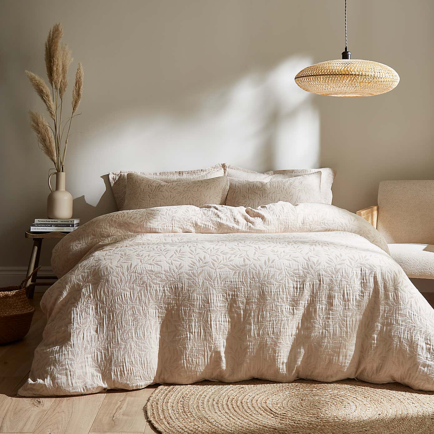 Kingham Leaves Cream Duvet Cover and Pillowcase Set