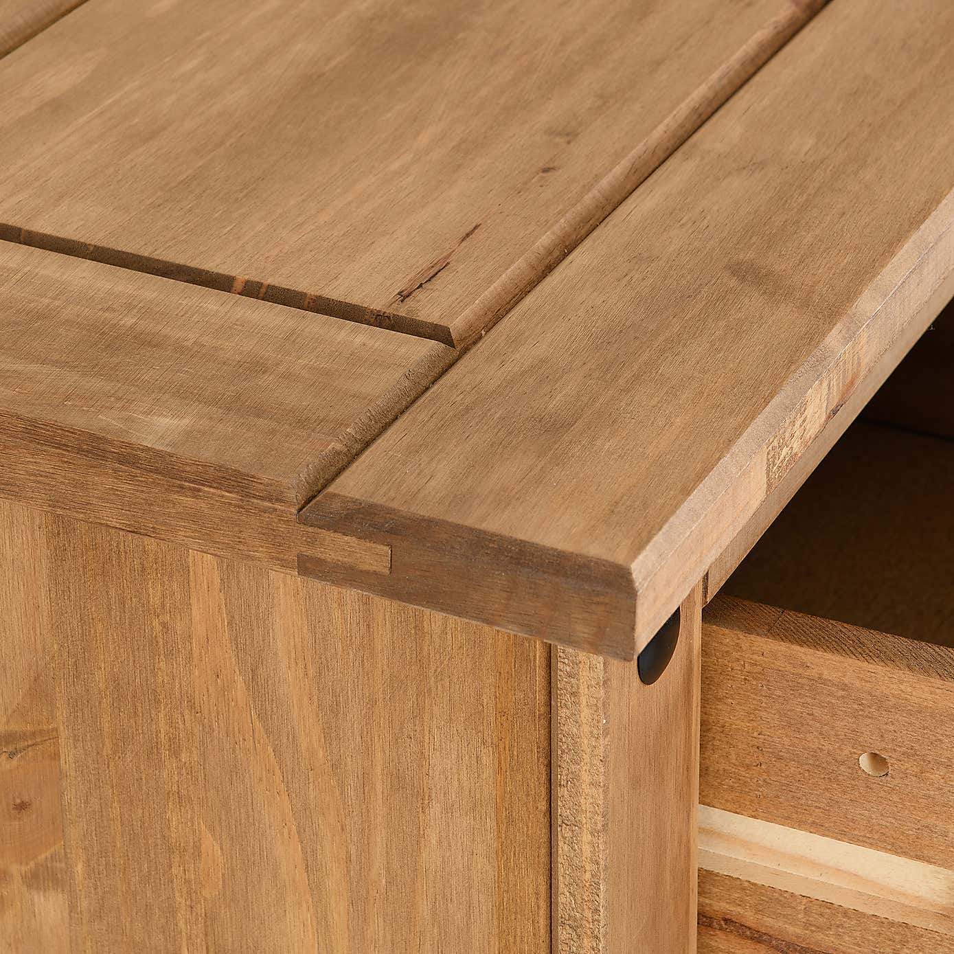 Premiere Corona 5 Drawer Narrow Chest