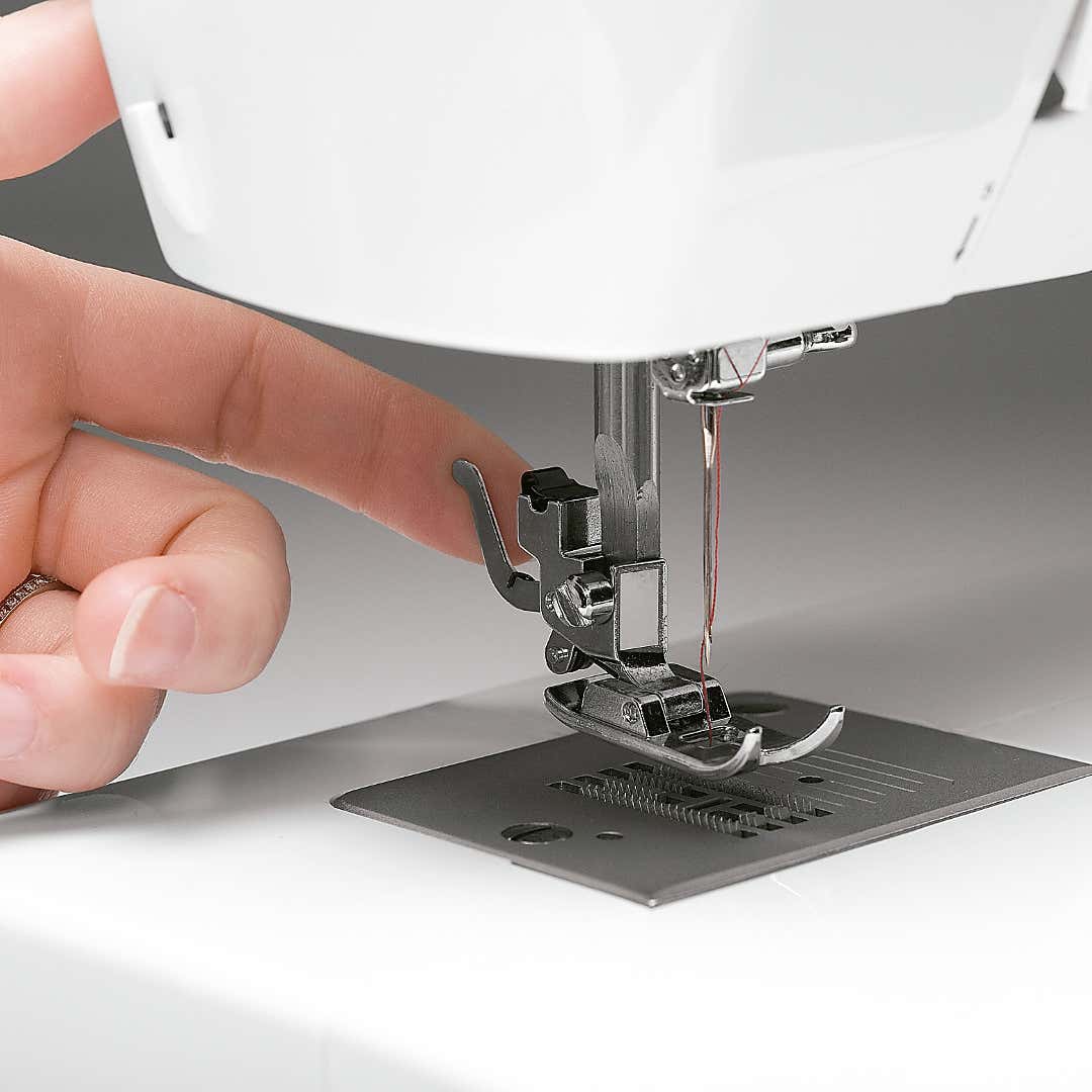 Singer 2250 Sewing Machine