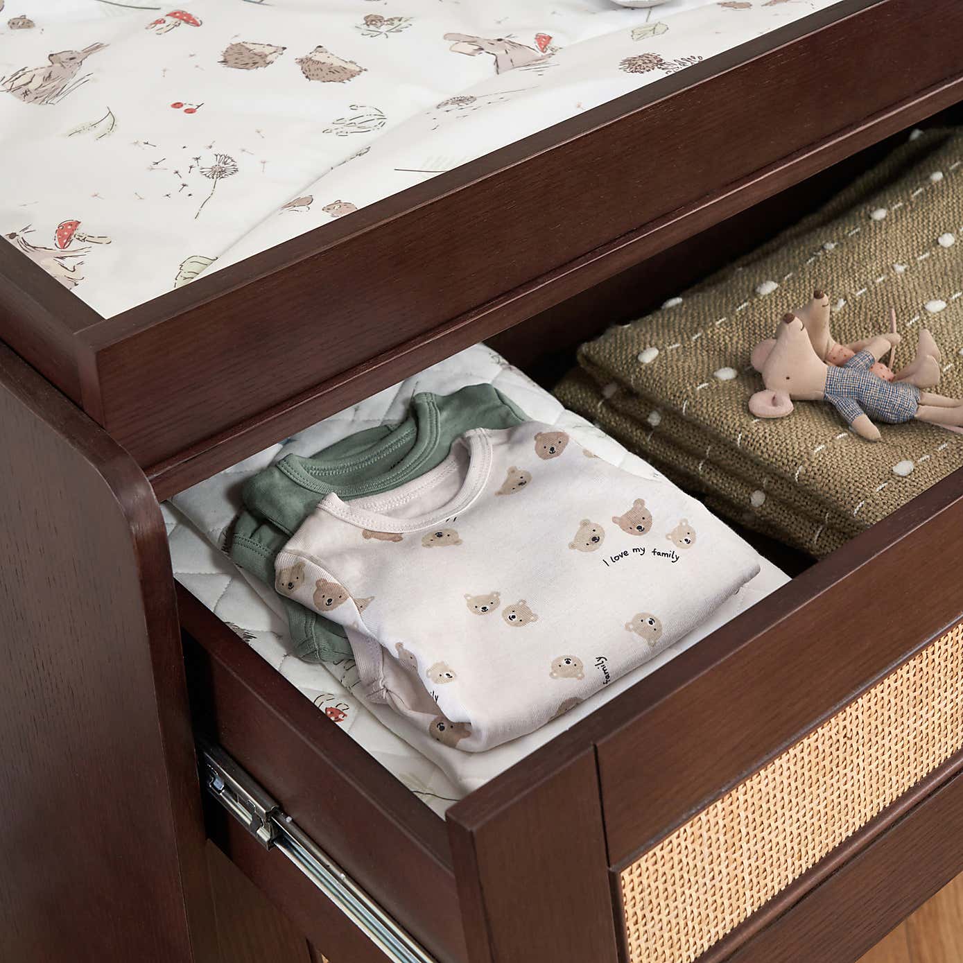 Tutti Bambini Japandi Chest Changer