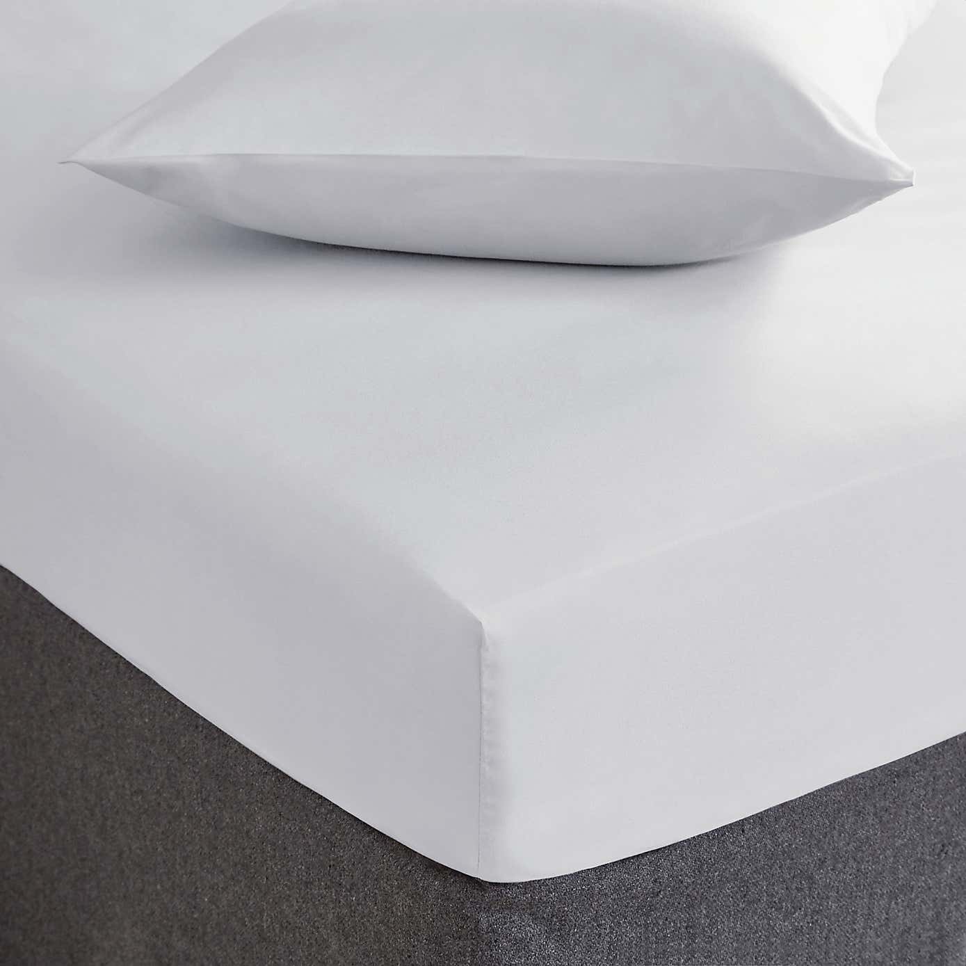 Hotel T200 100% Cotton Fitted Sheet