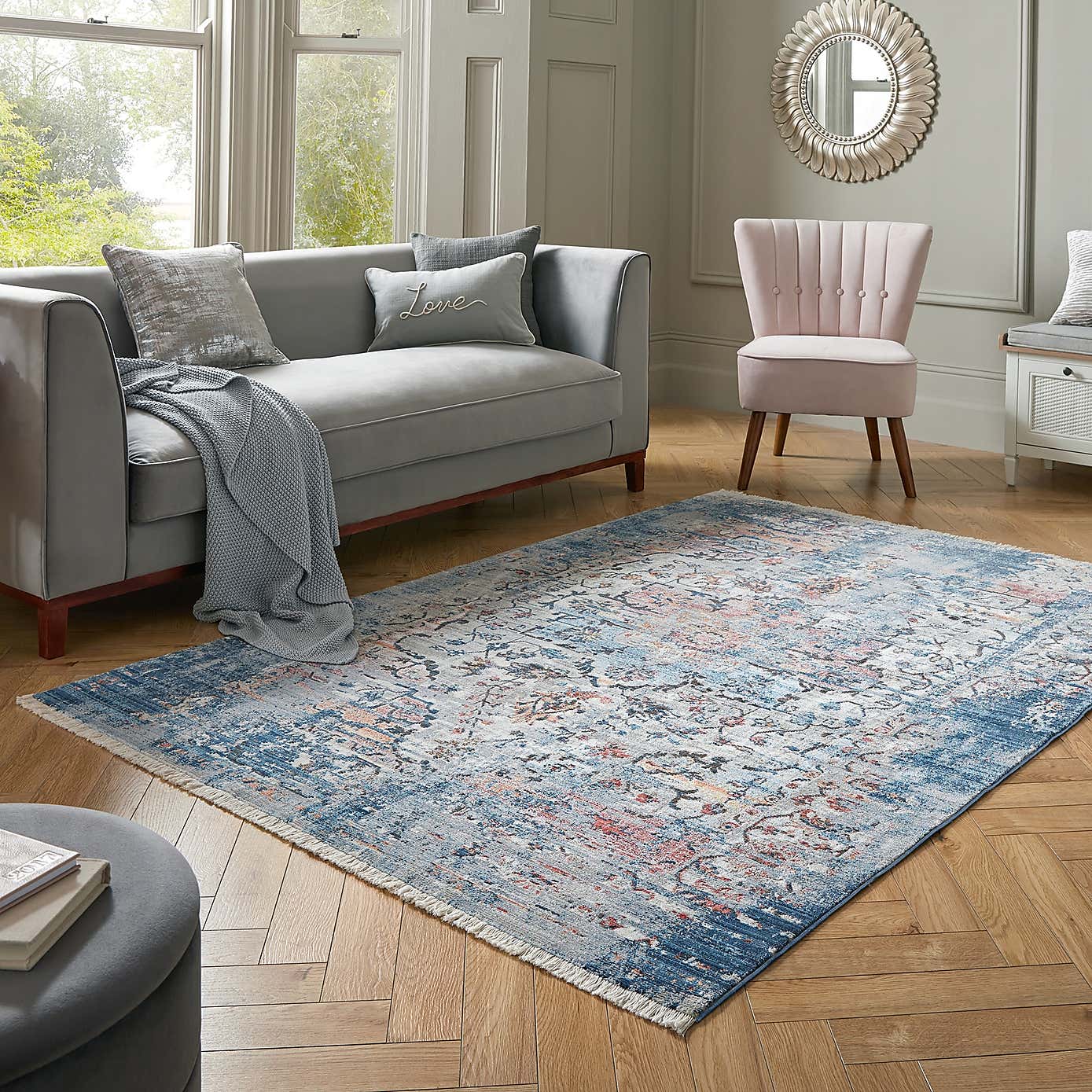 Soraya Blue Traditional Rug