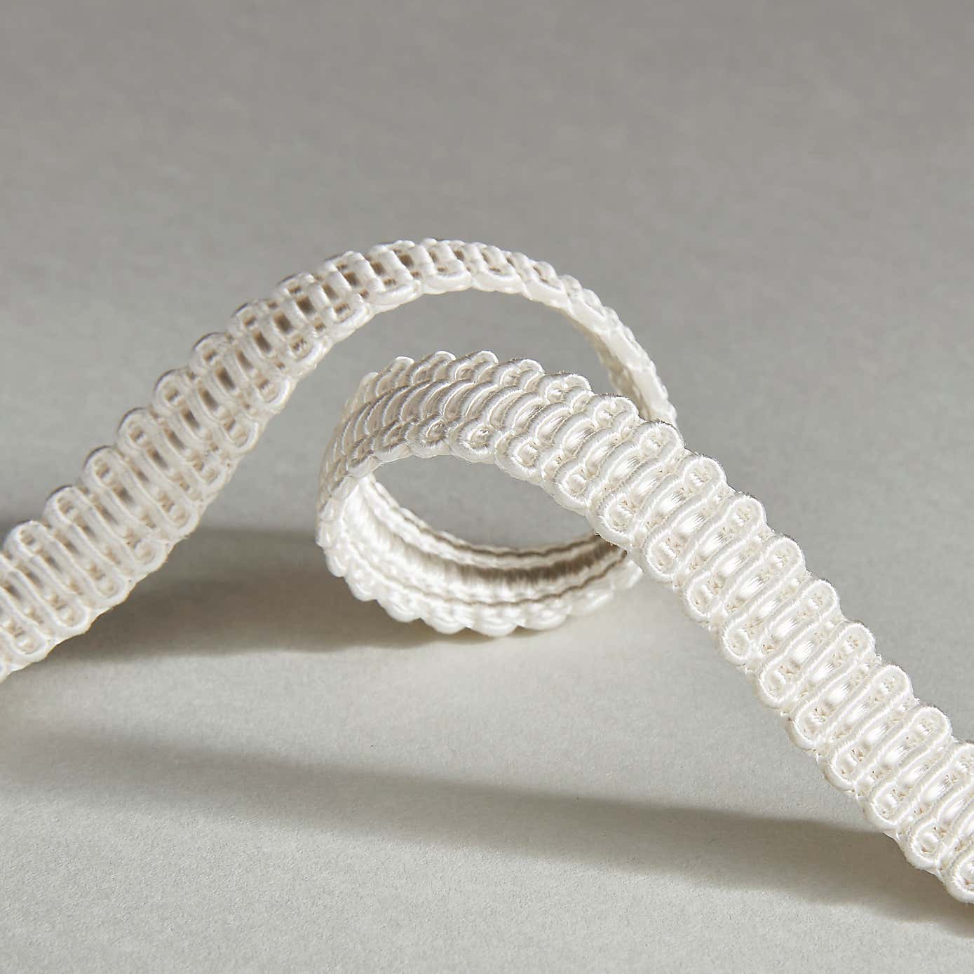 Ladder Ivory Braid Trim
