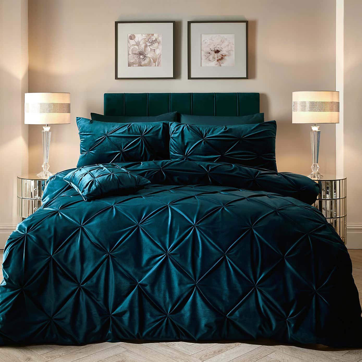 Soiree Mira Teal Duvet Cover and Pillowcase Set